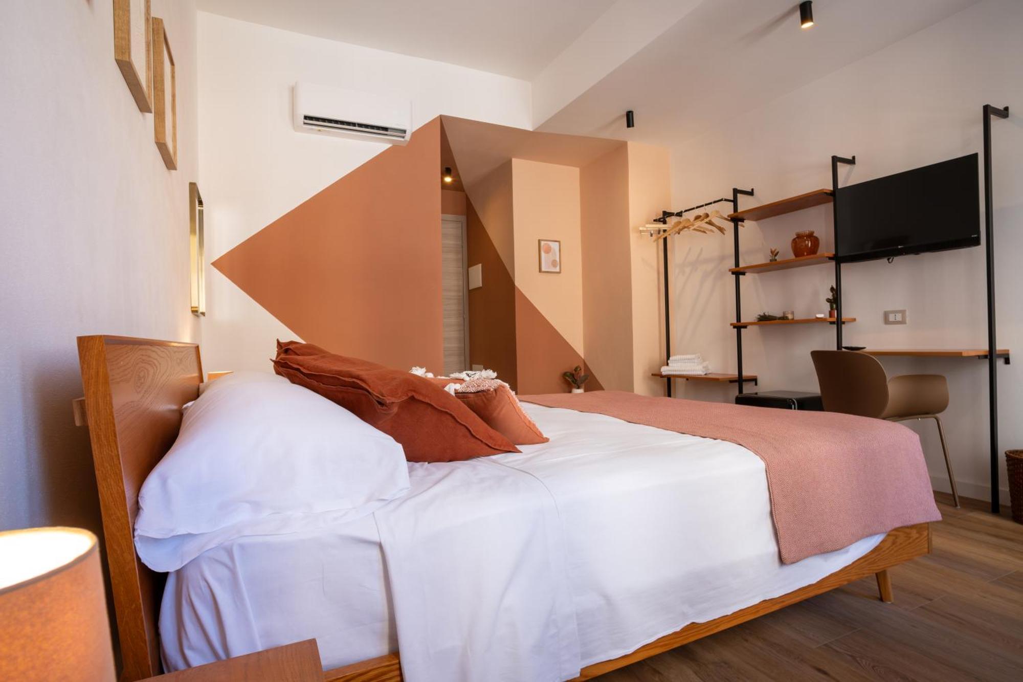 Double Room Private Bathroom
