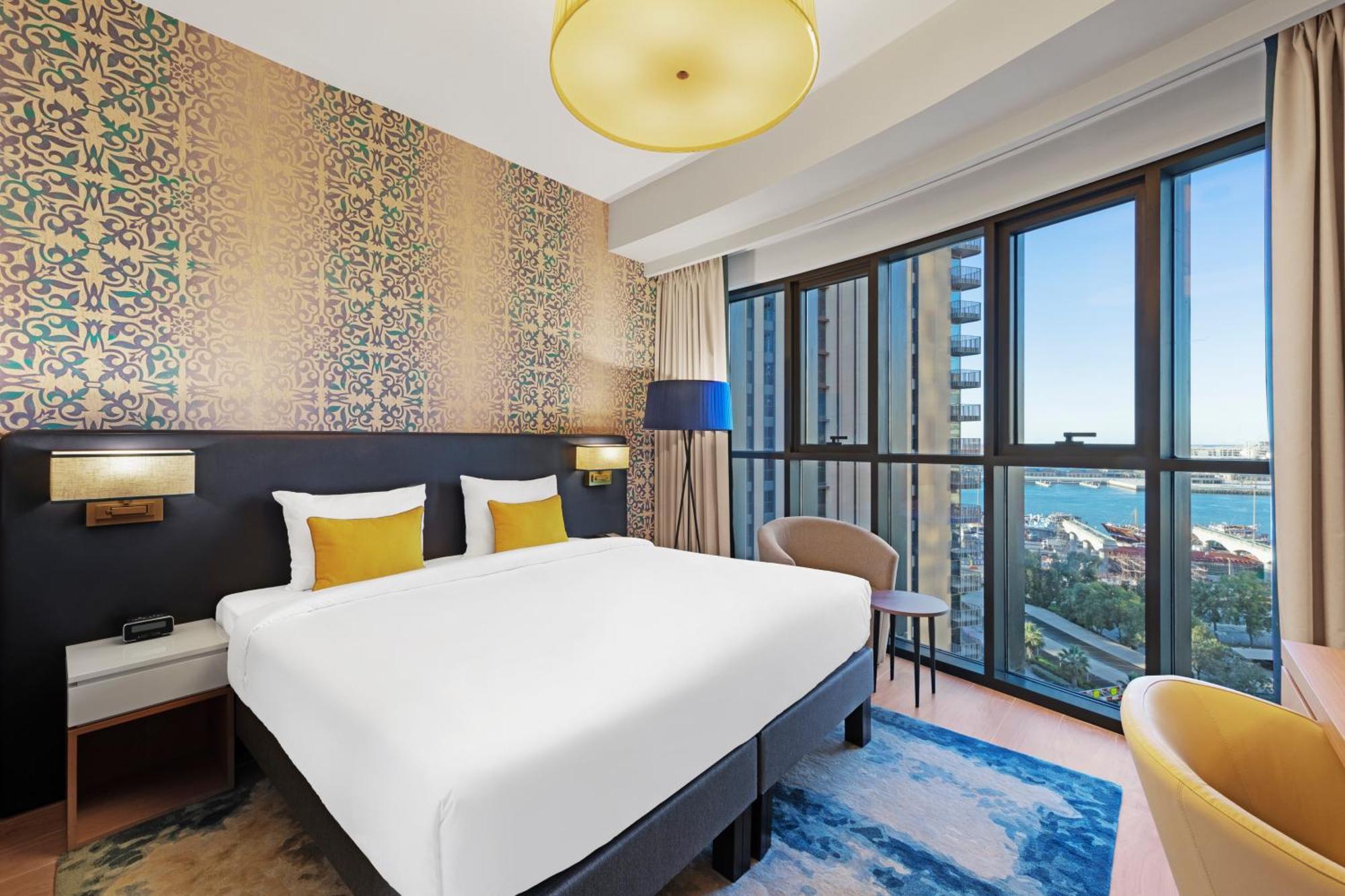 Two-Bedroom Family Apartment Creek View Food & Beverage