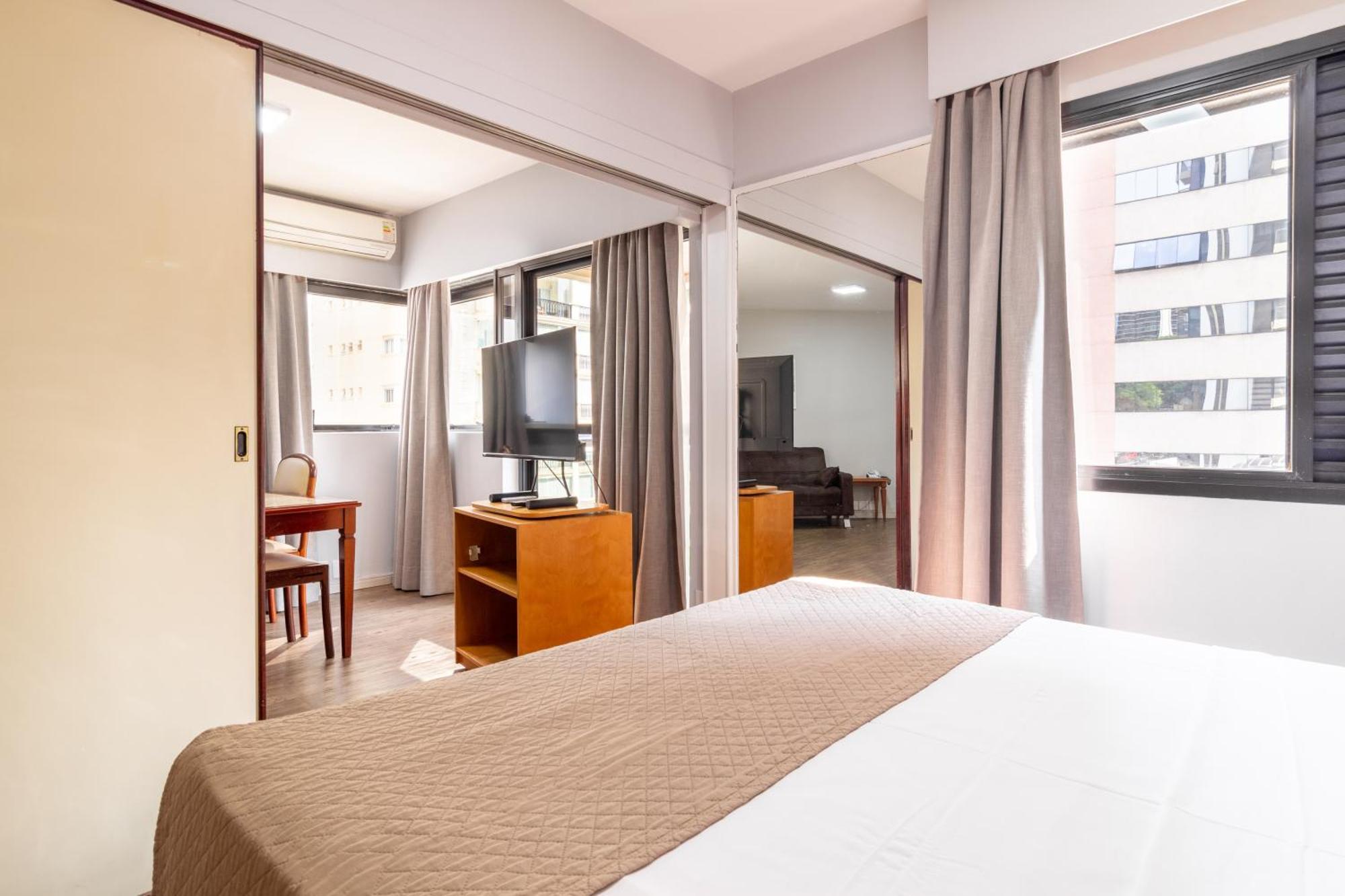 Standard Studio Cama de Casal