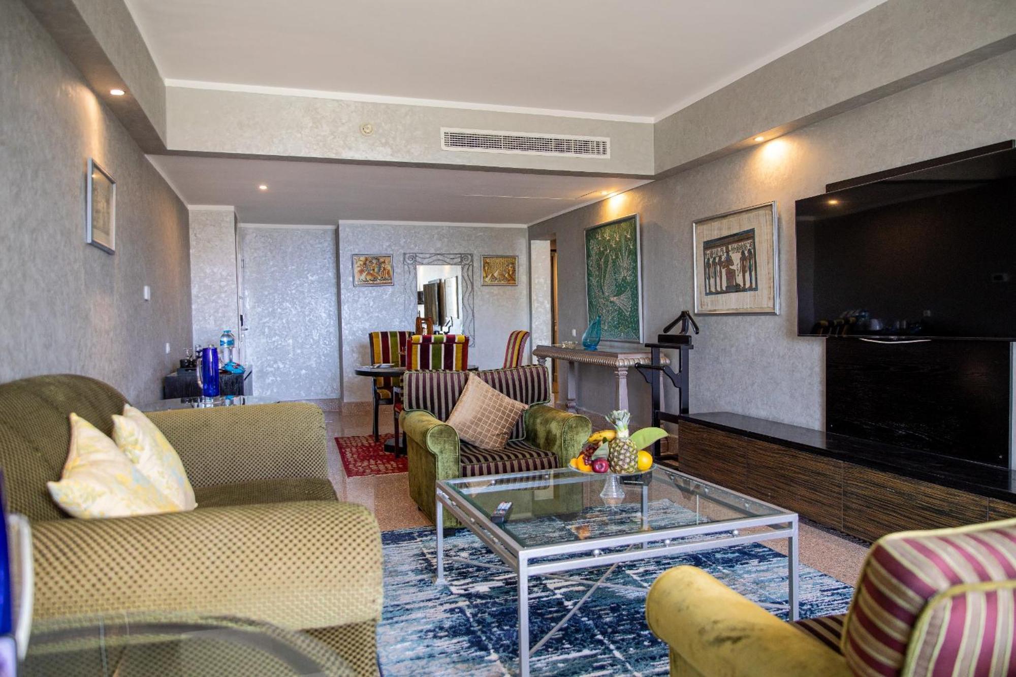 Presidental Two-Bedroom Suite