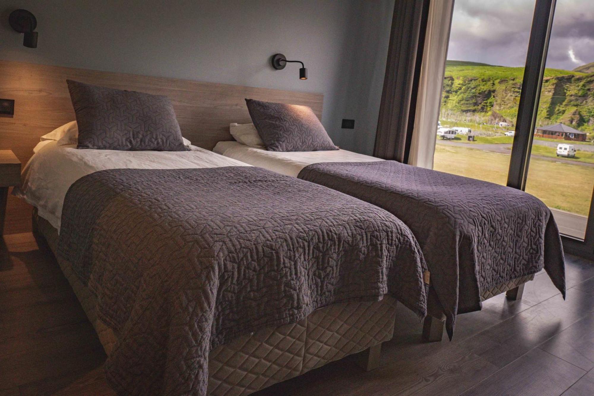 Double or Twin Room Mountain View