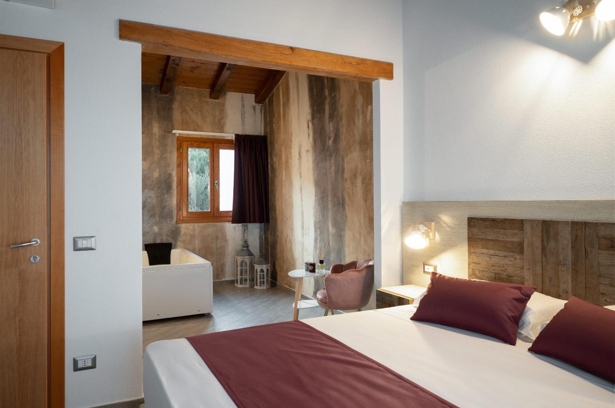 King Room Spa Bath