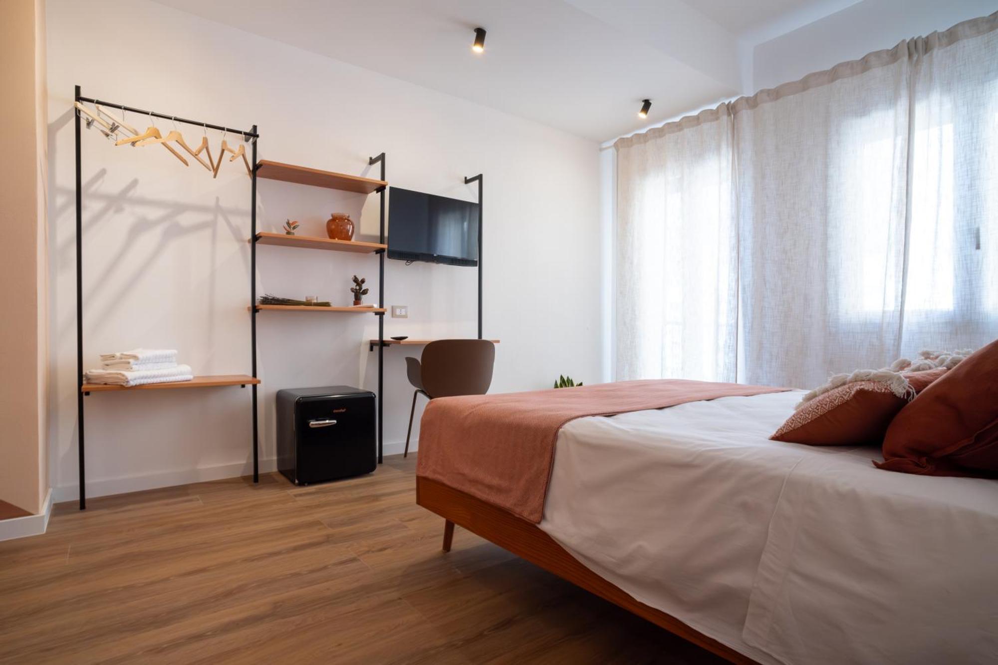 Double Room Private Bathroom