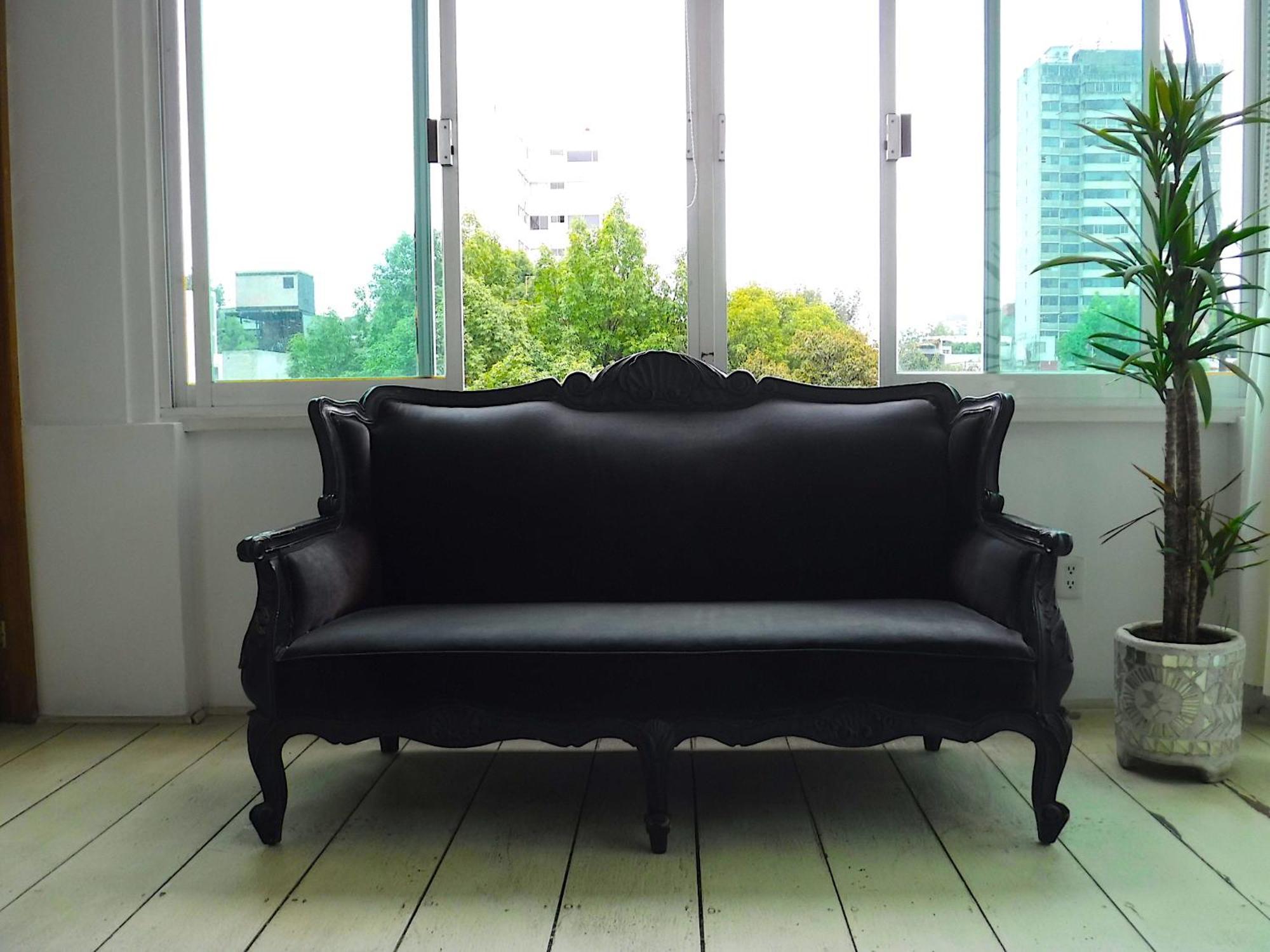 Deluxe One-Bedroom Apartment City View