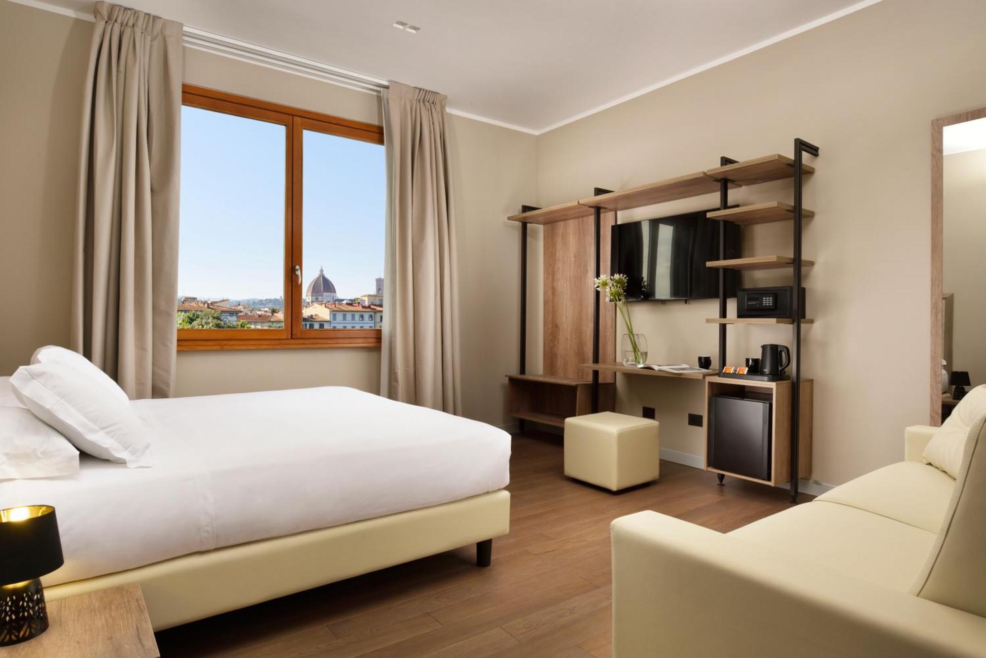 Deluxe Family Room View