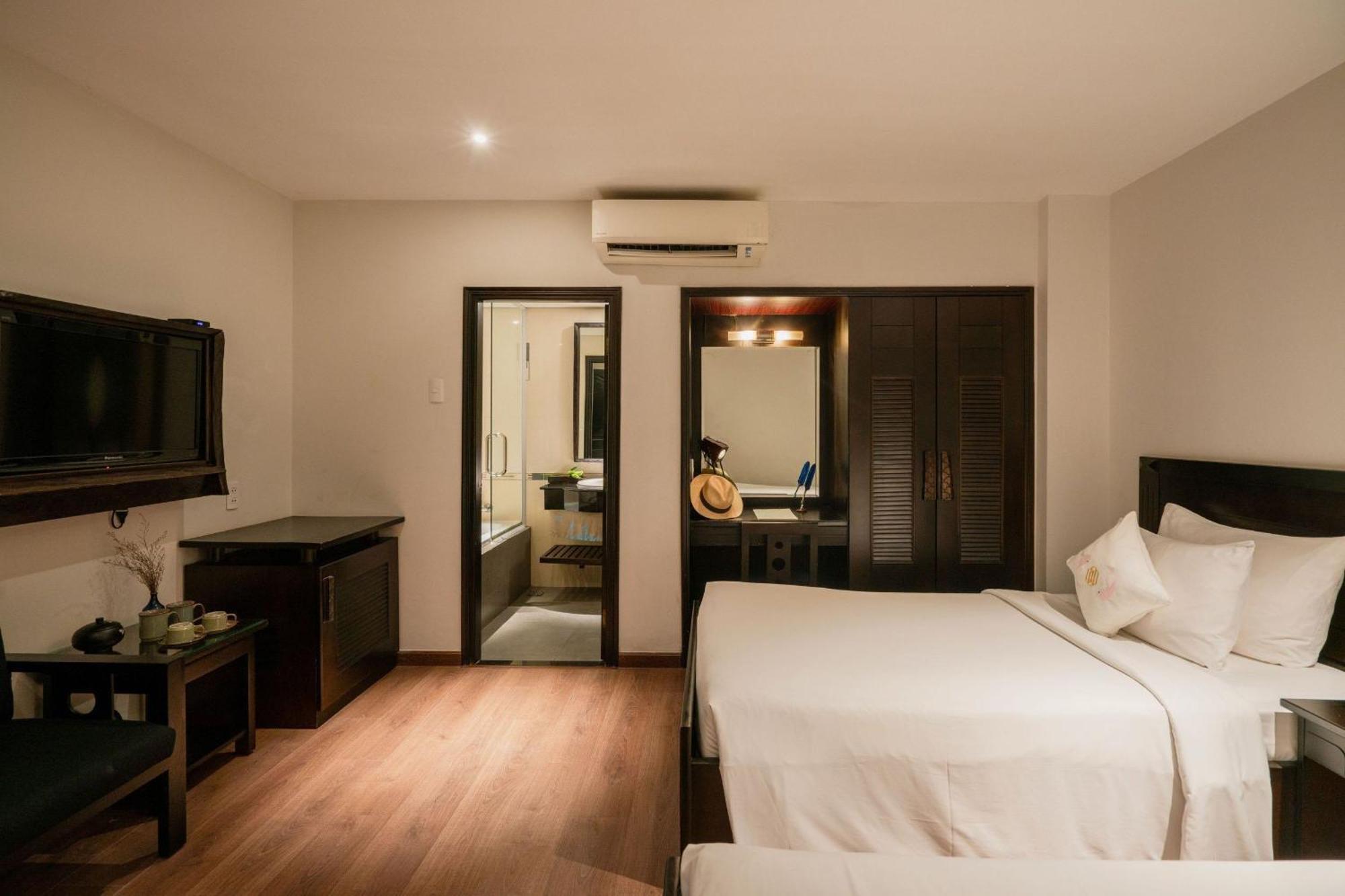 Deluxe Twin Room No Window Spa Credits Inclusive