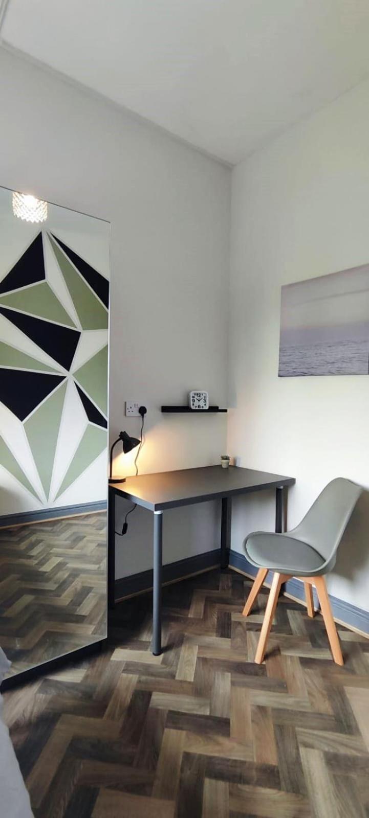 Single Room with Shared Bathroom