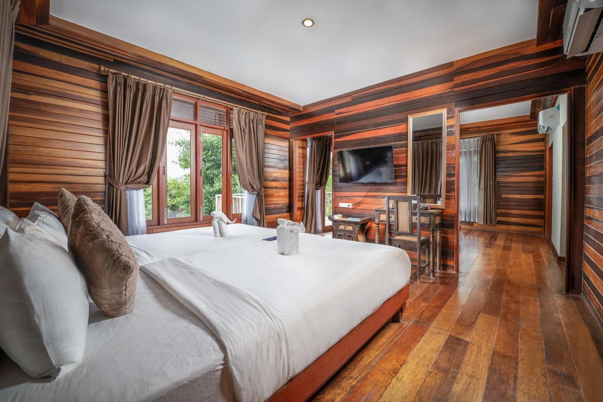 Wooden Chalet Triple