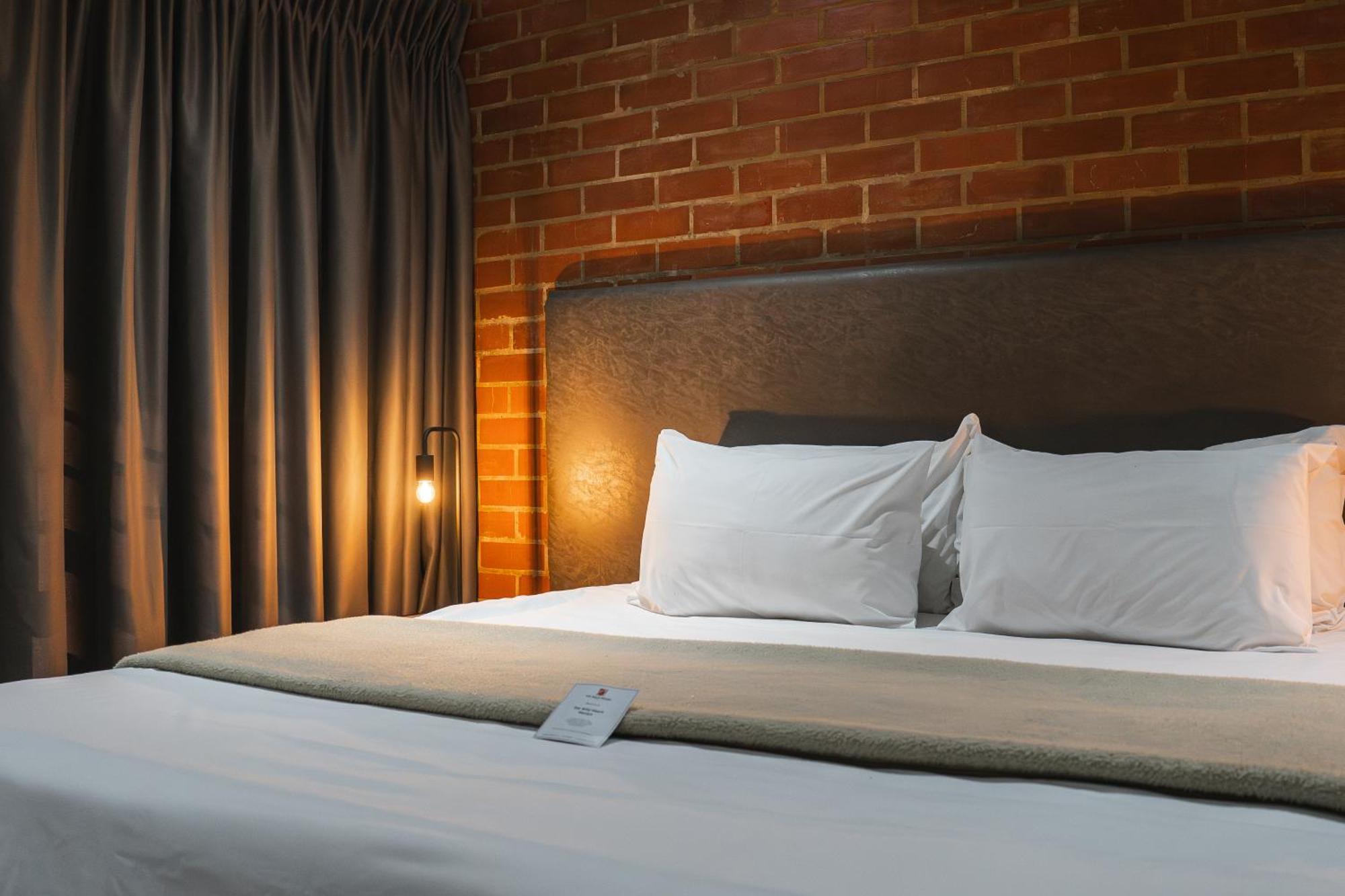 Deluxe Rooms