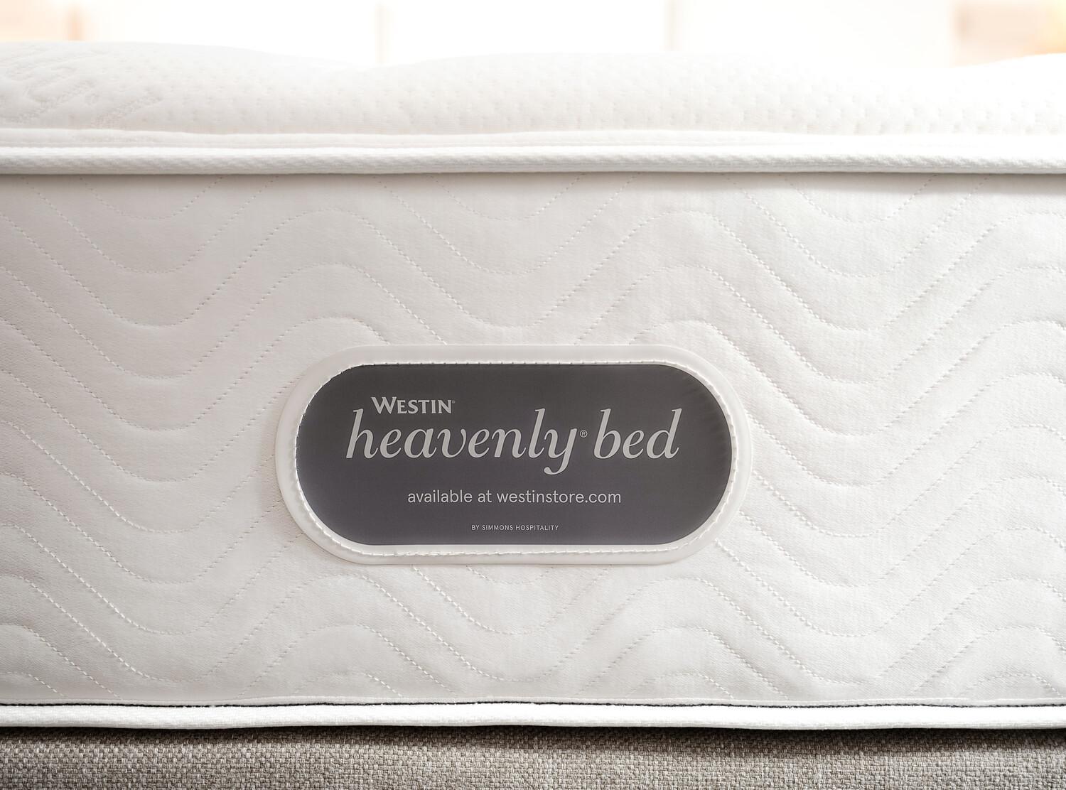 Deluxe Room King Bed