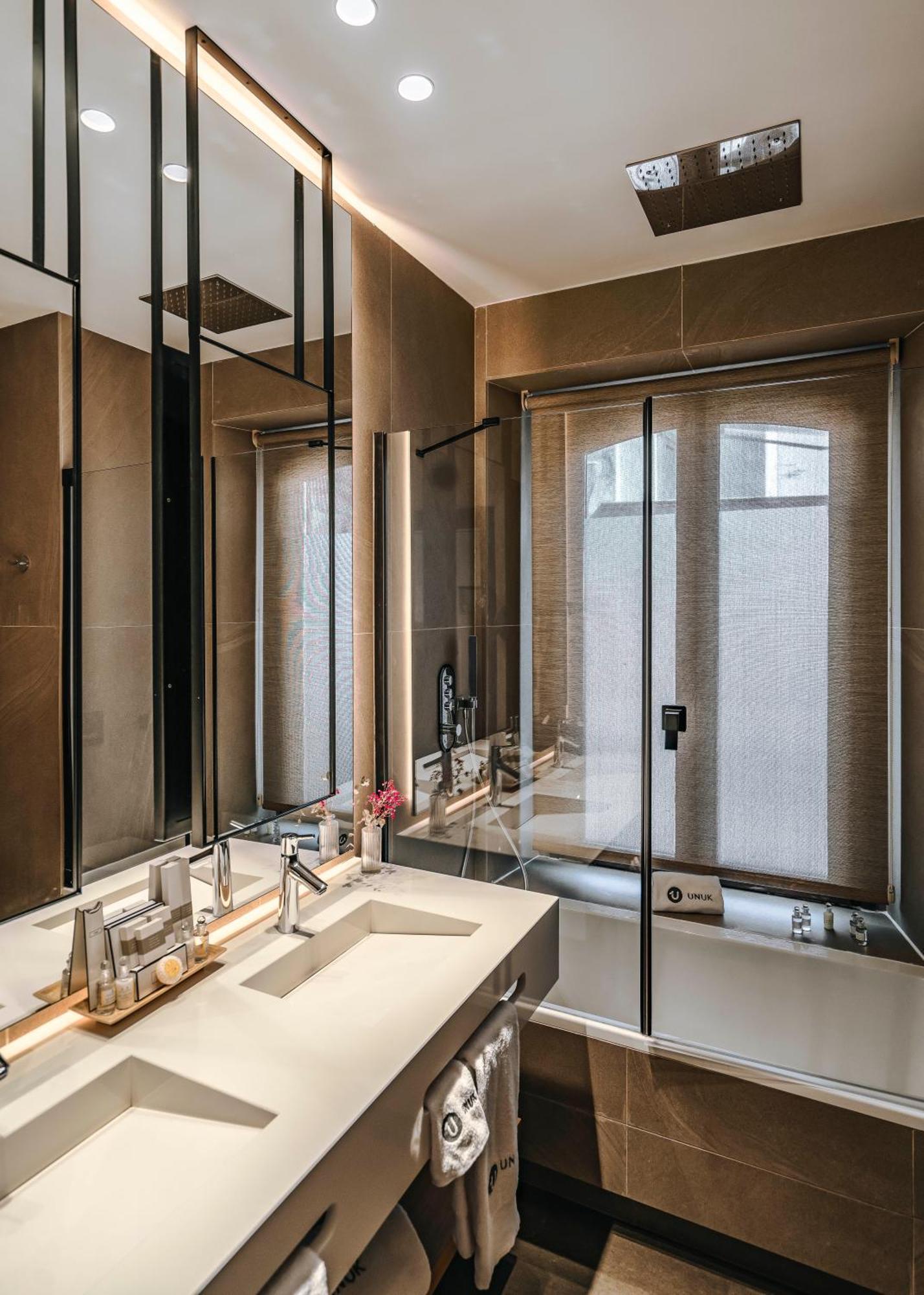 Vincci Essence Junior Suite