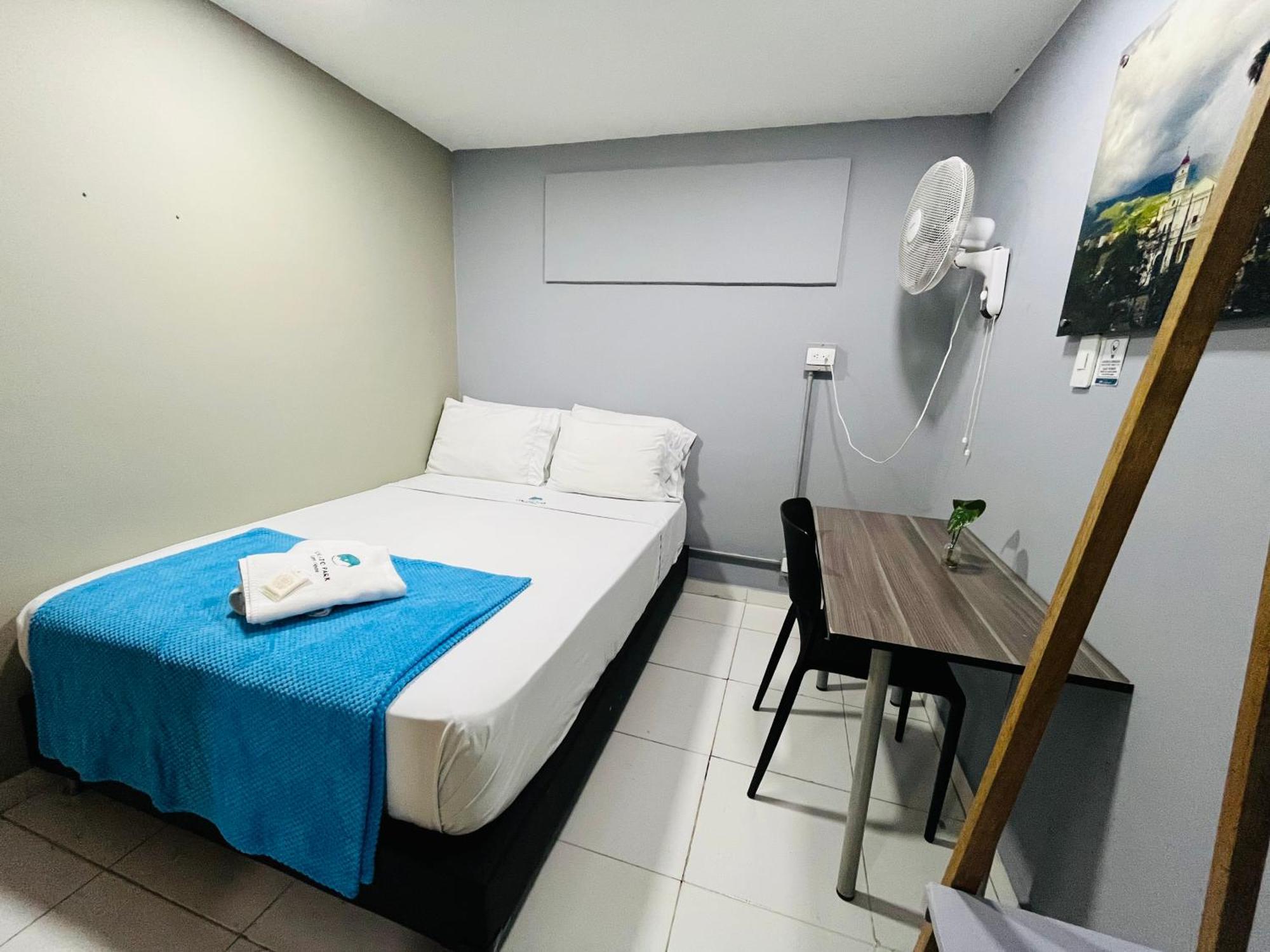 Standard Double Room with Shared Bathroom