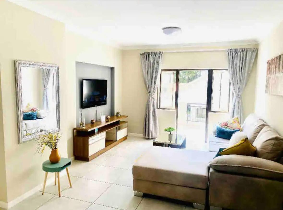 Junior King Suite Ocean View