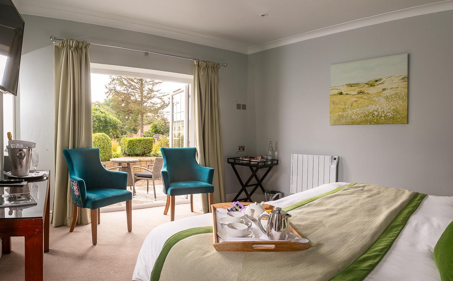 Superior Double or Twin Room Garden View