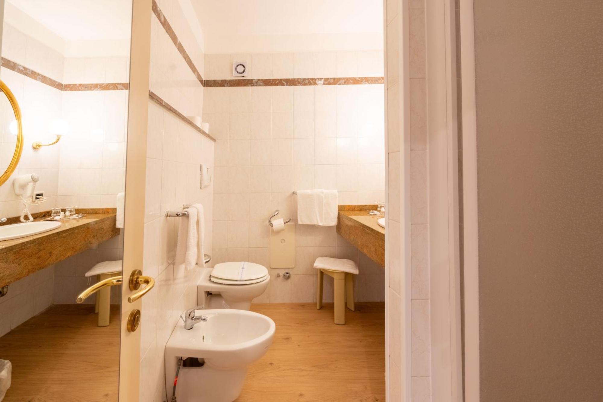 Economy Double or Twin Room