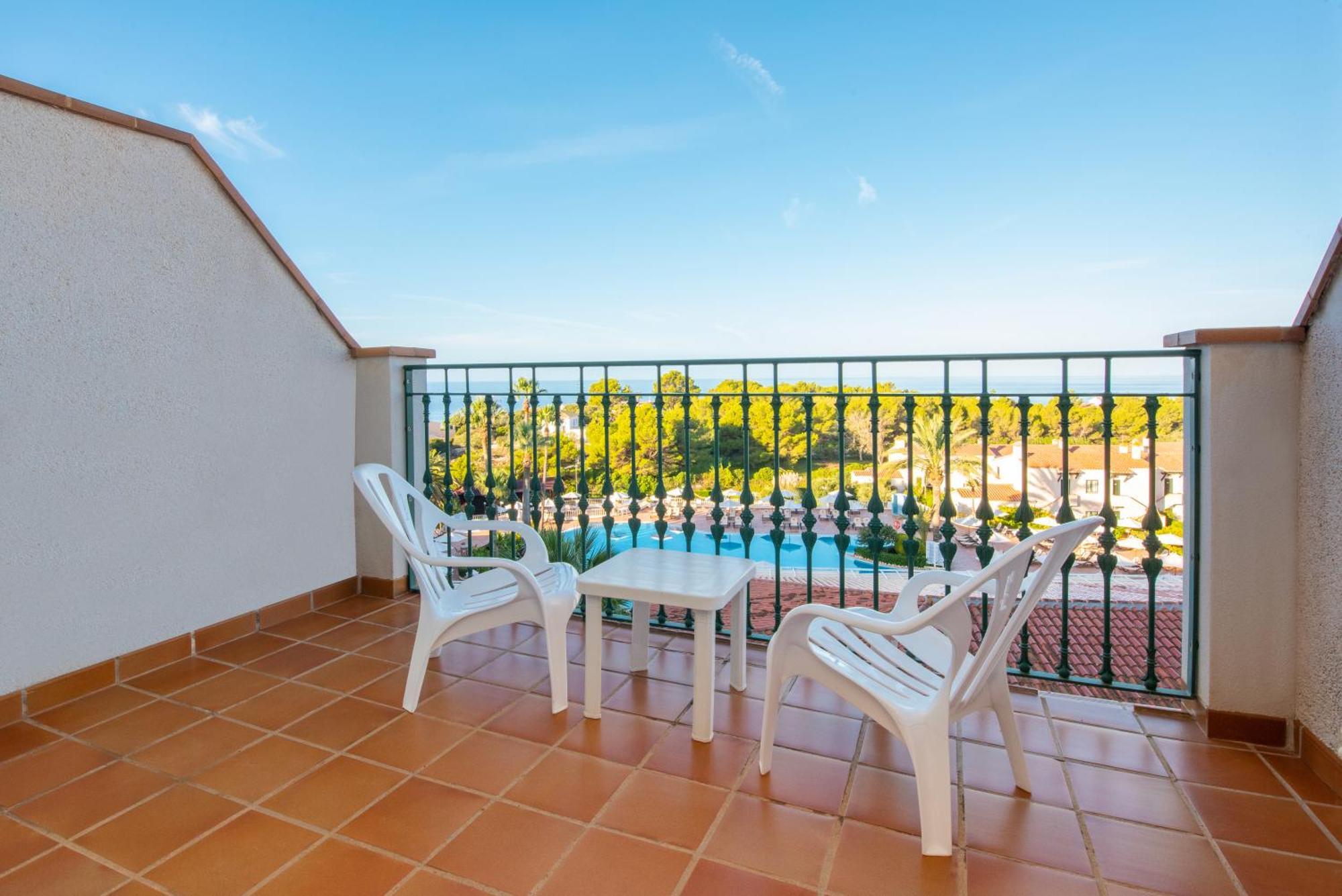 Twin Room Balcony Sea View