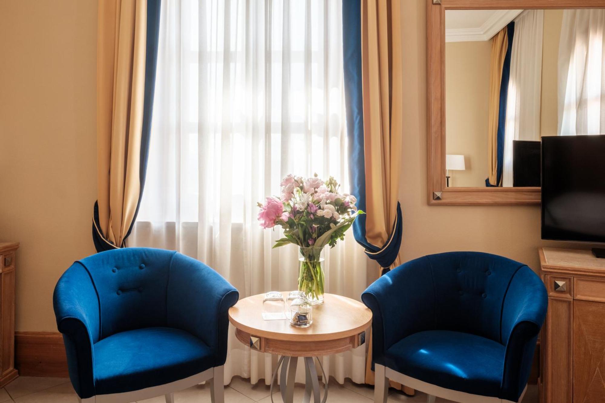 Classic Double Room