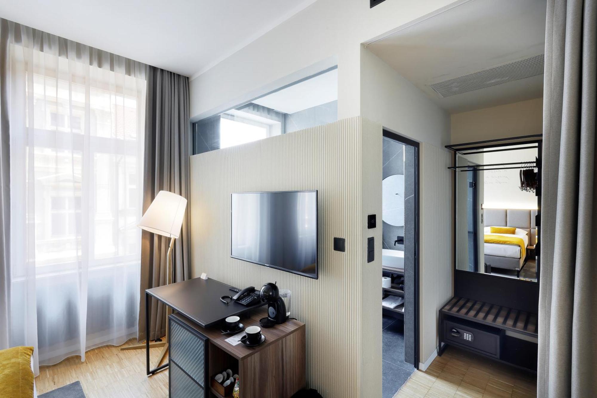 Comfort Double or Twin Room