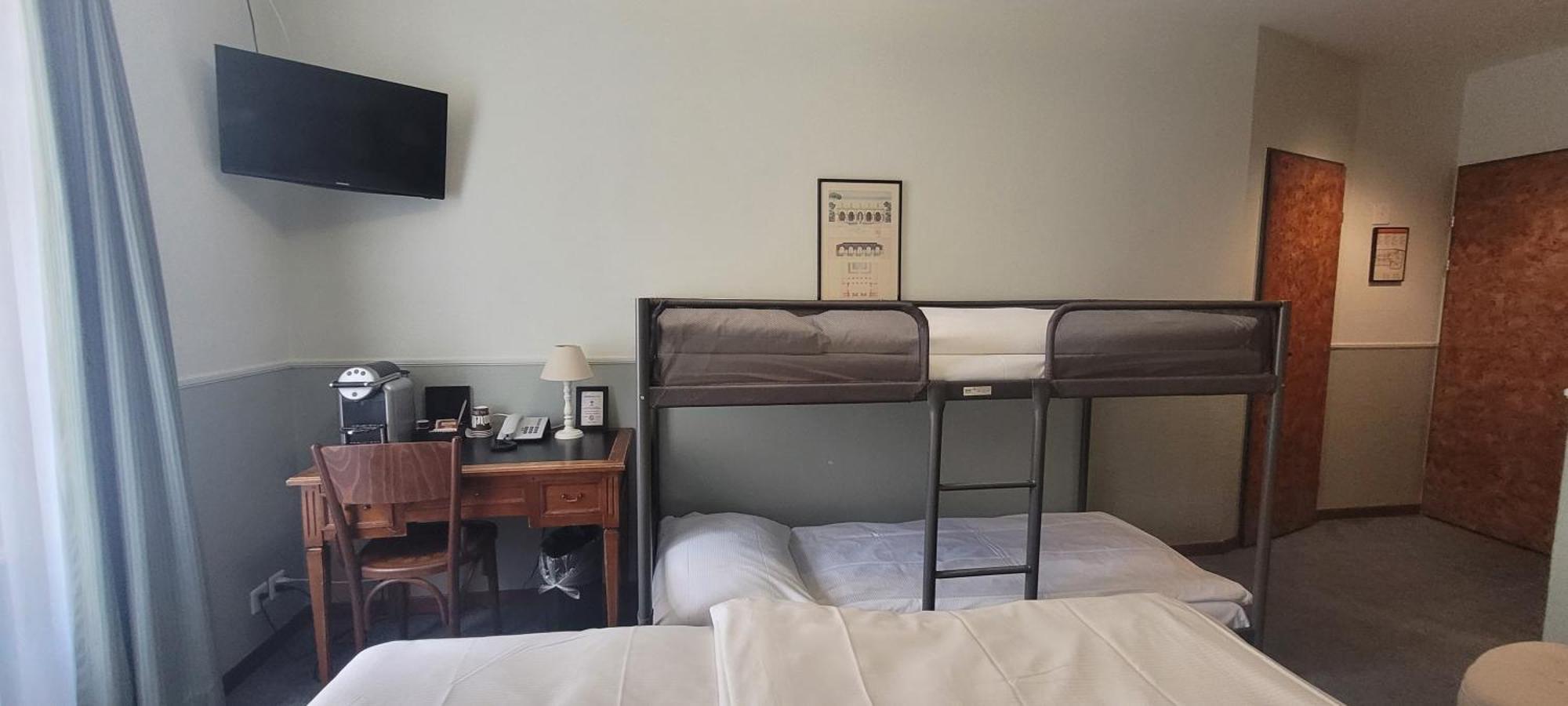 Comfort Quadruple Room,1609714724:JPEG