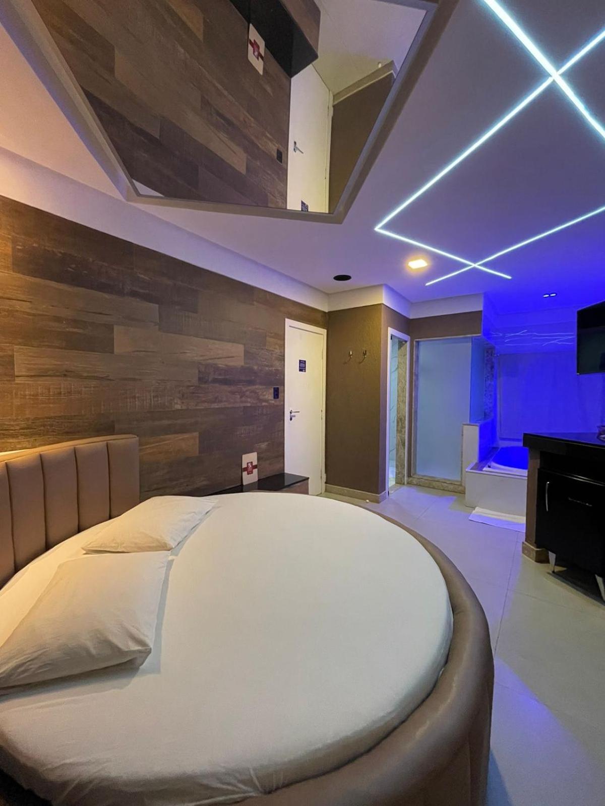 Suite Hot Tub