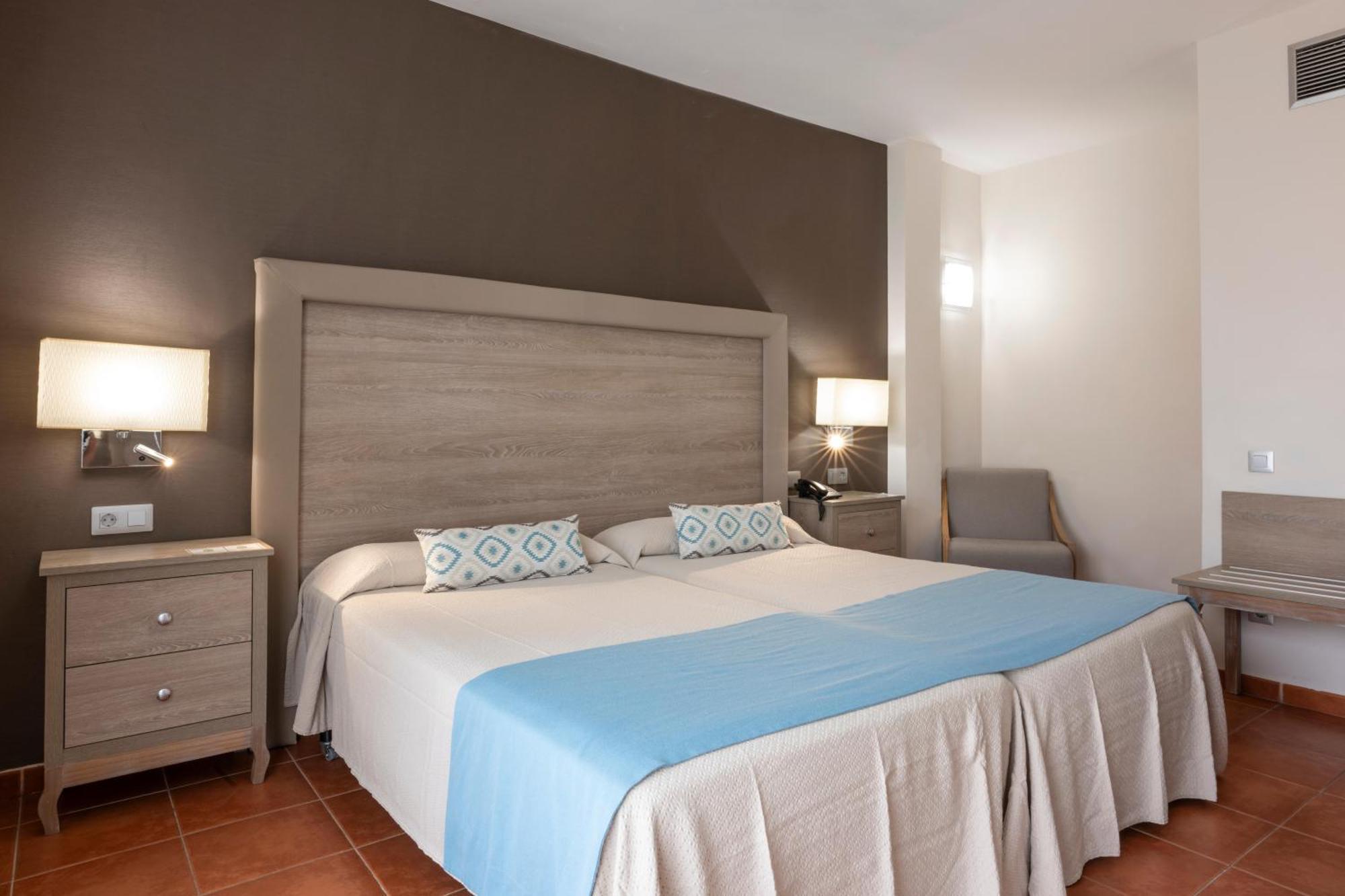 One-Bedroom Villa,1611065037:JPEG
