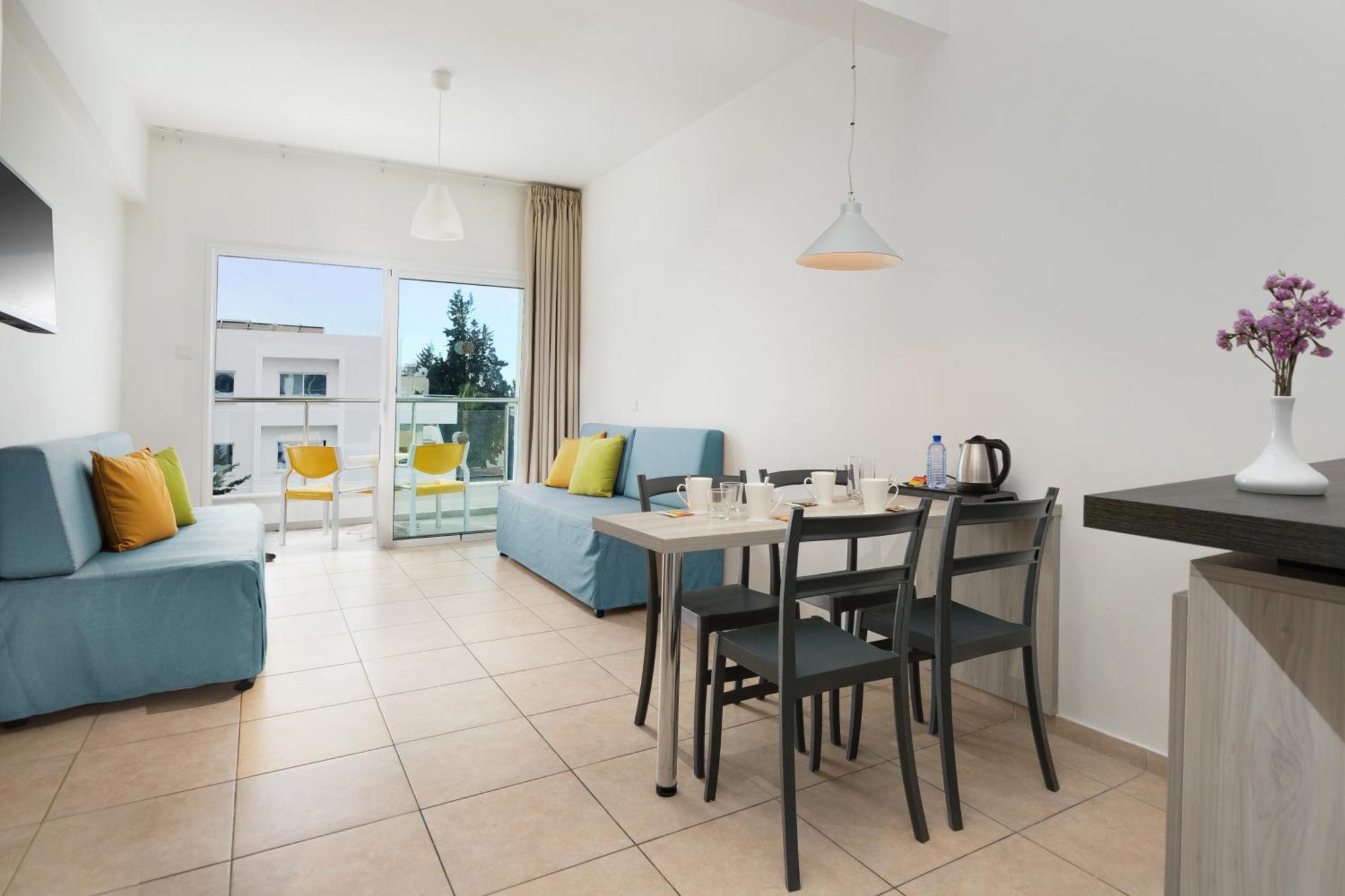 One Bedroom Suite
