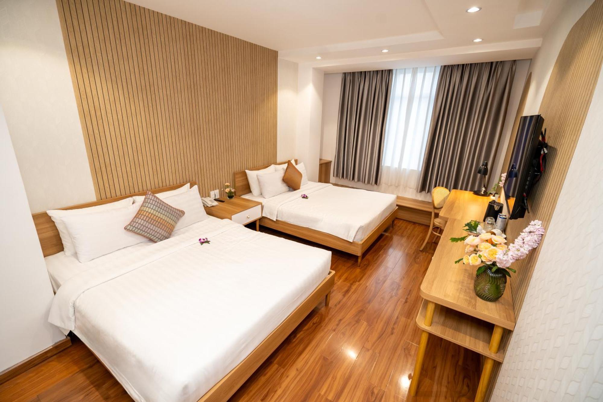 Deluxe Family Room