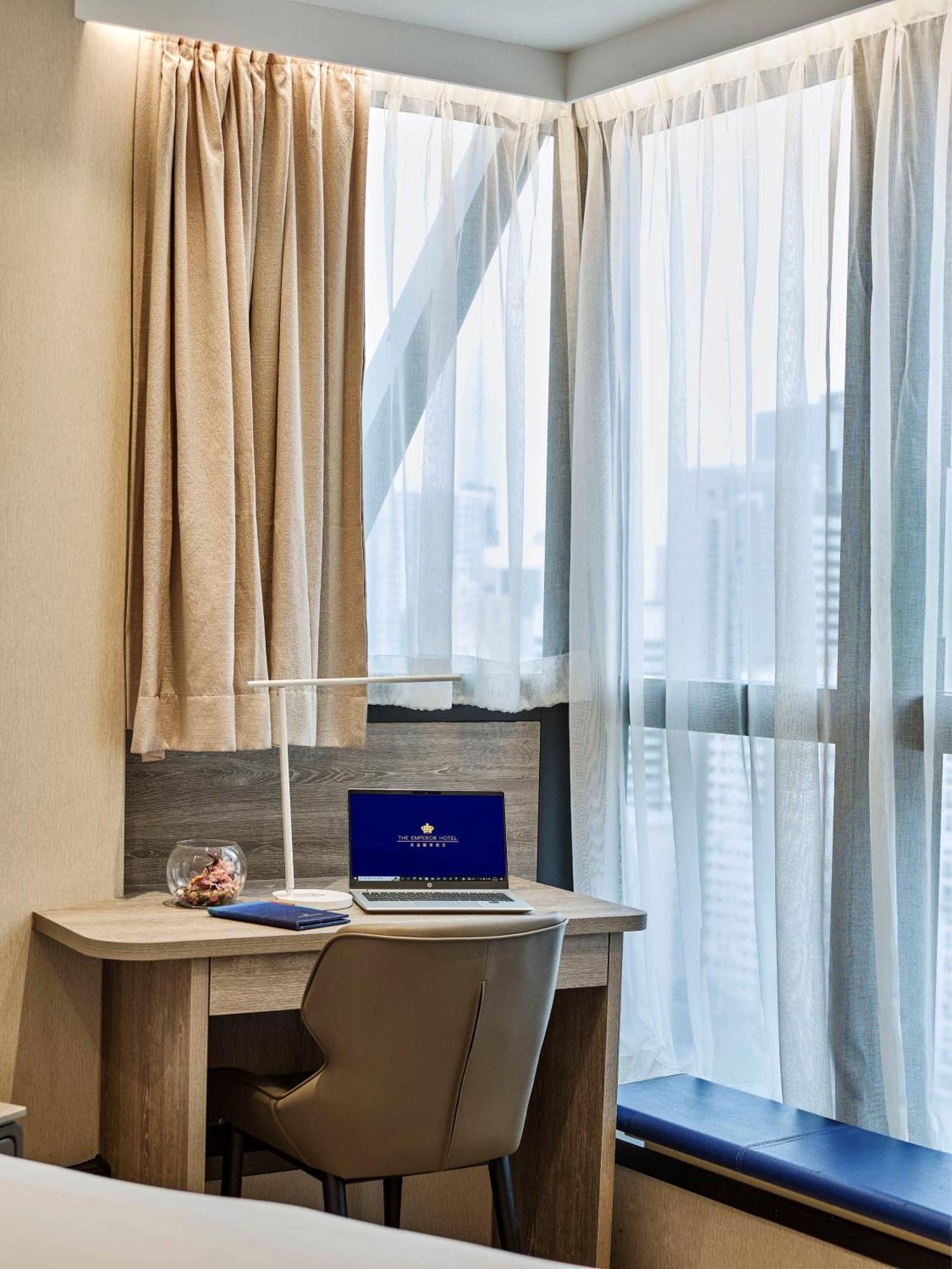 Quarto Deluxe Plus