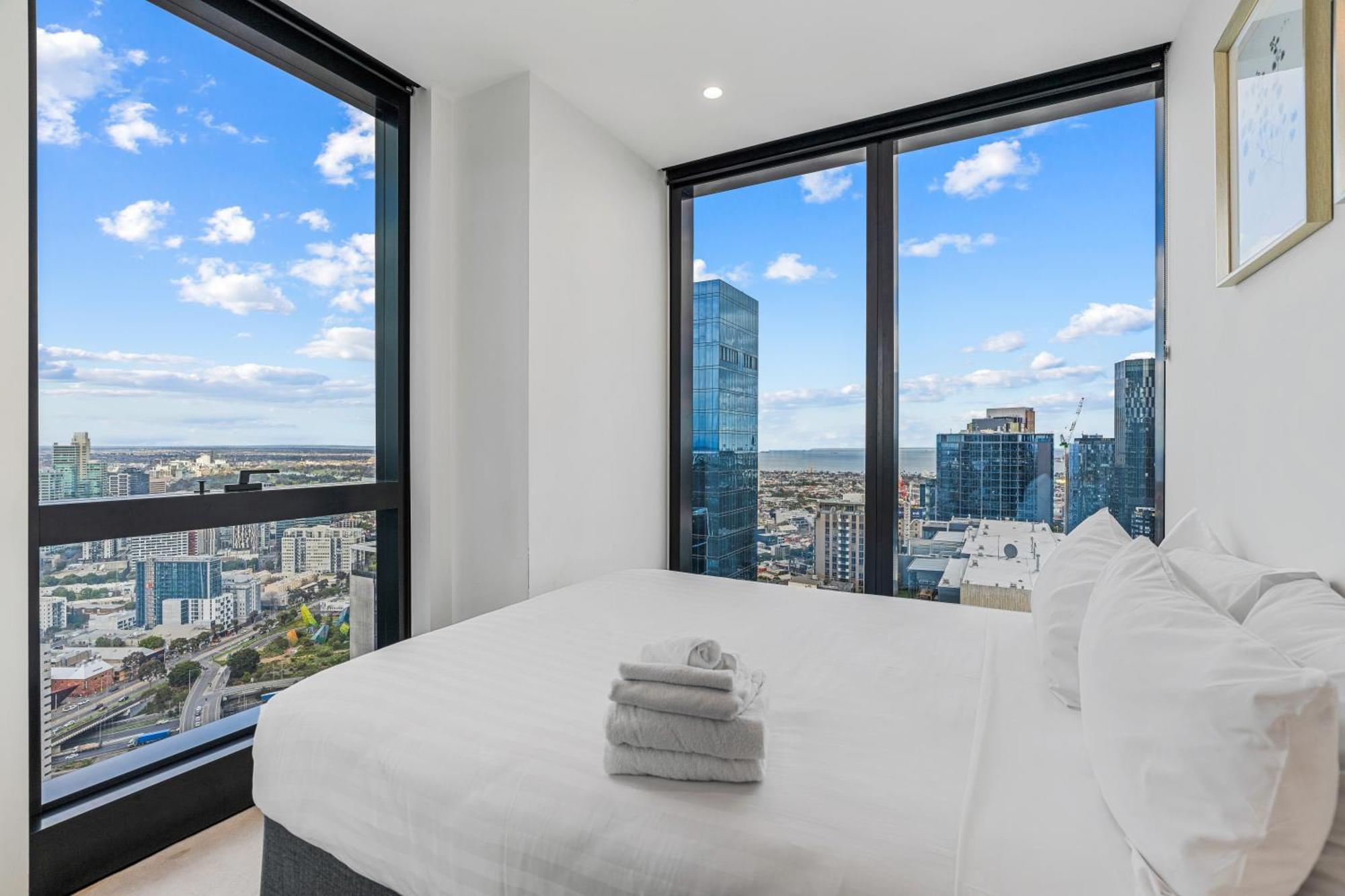Two-Bedroom One Bathroom Sky High Apartment
