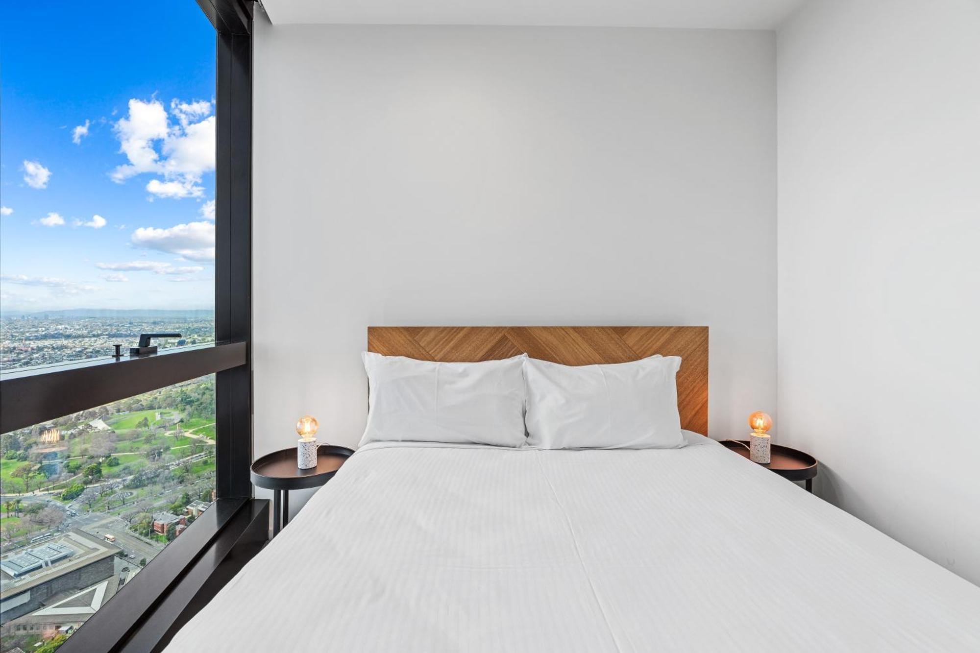 Two-Bedroom Two Bathroom Sky High Apartment
