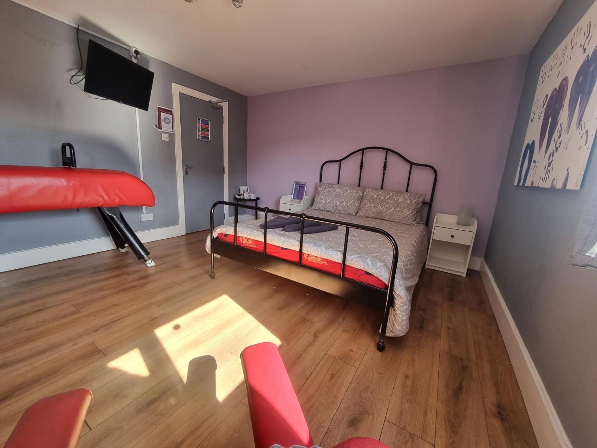 Double Room Private Bathroom