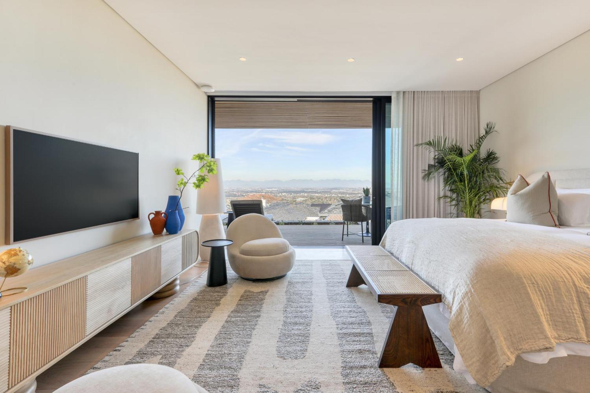 Executive King Room