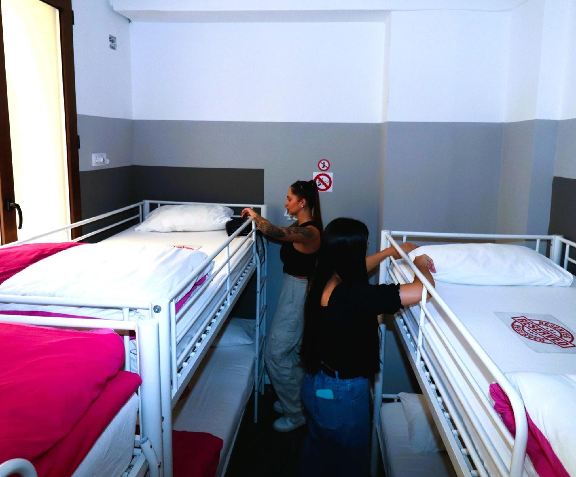 Bunk Bed Female Dormitory Room