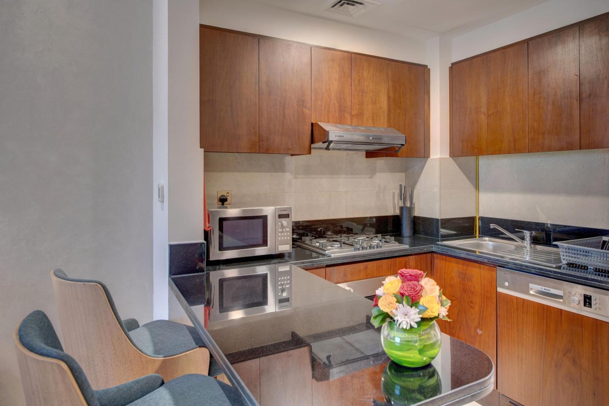 Creek View Studio Apartment
