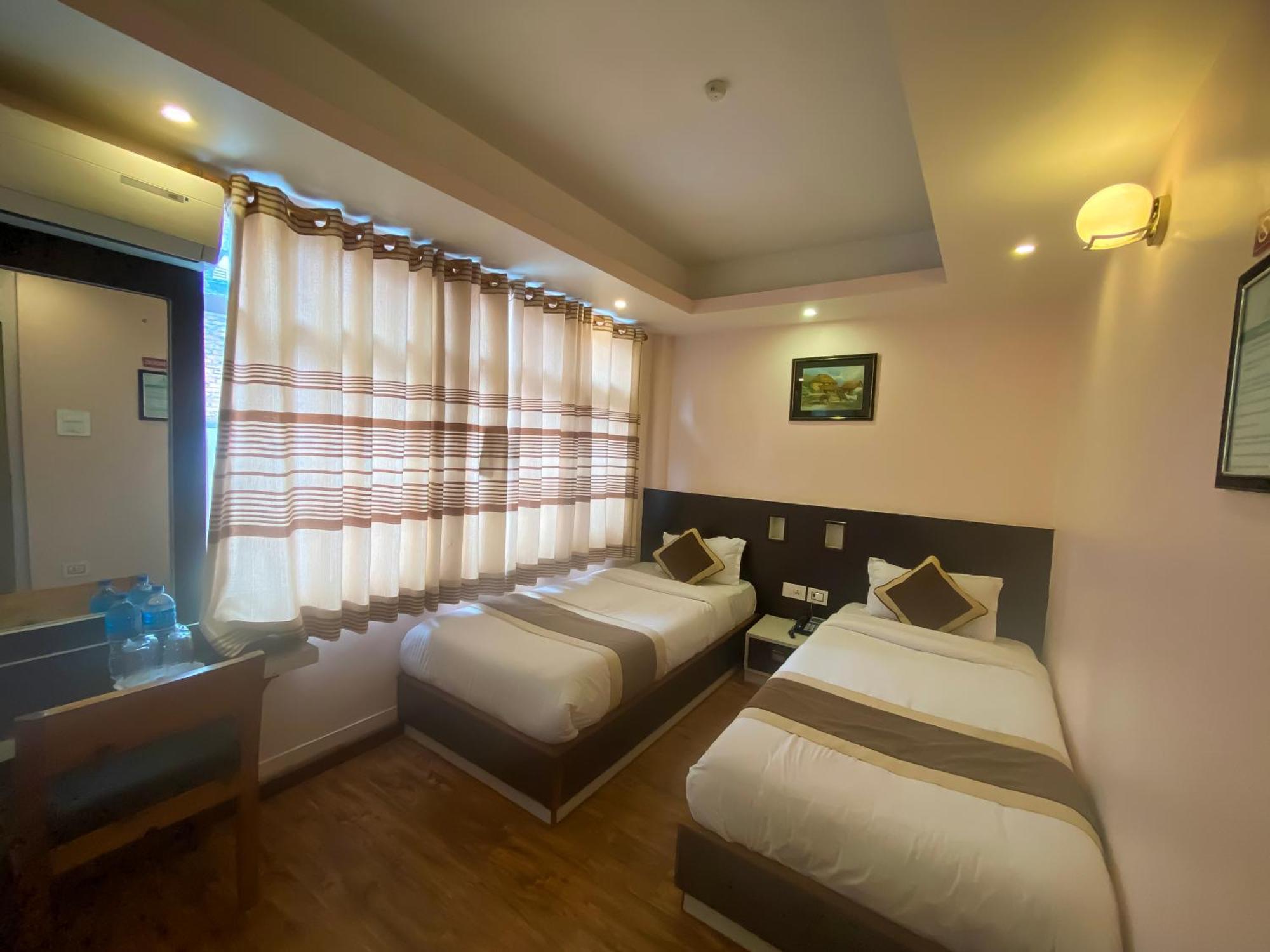 Deluxe Twin Room