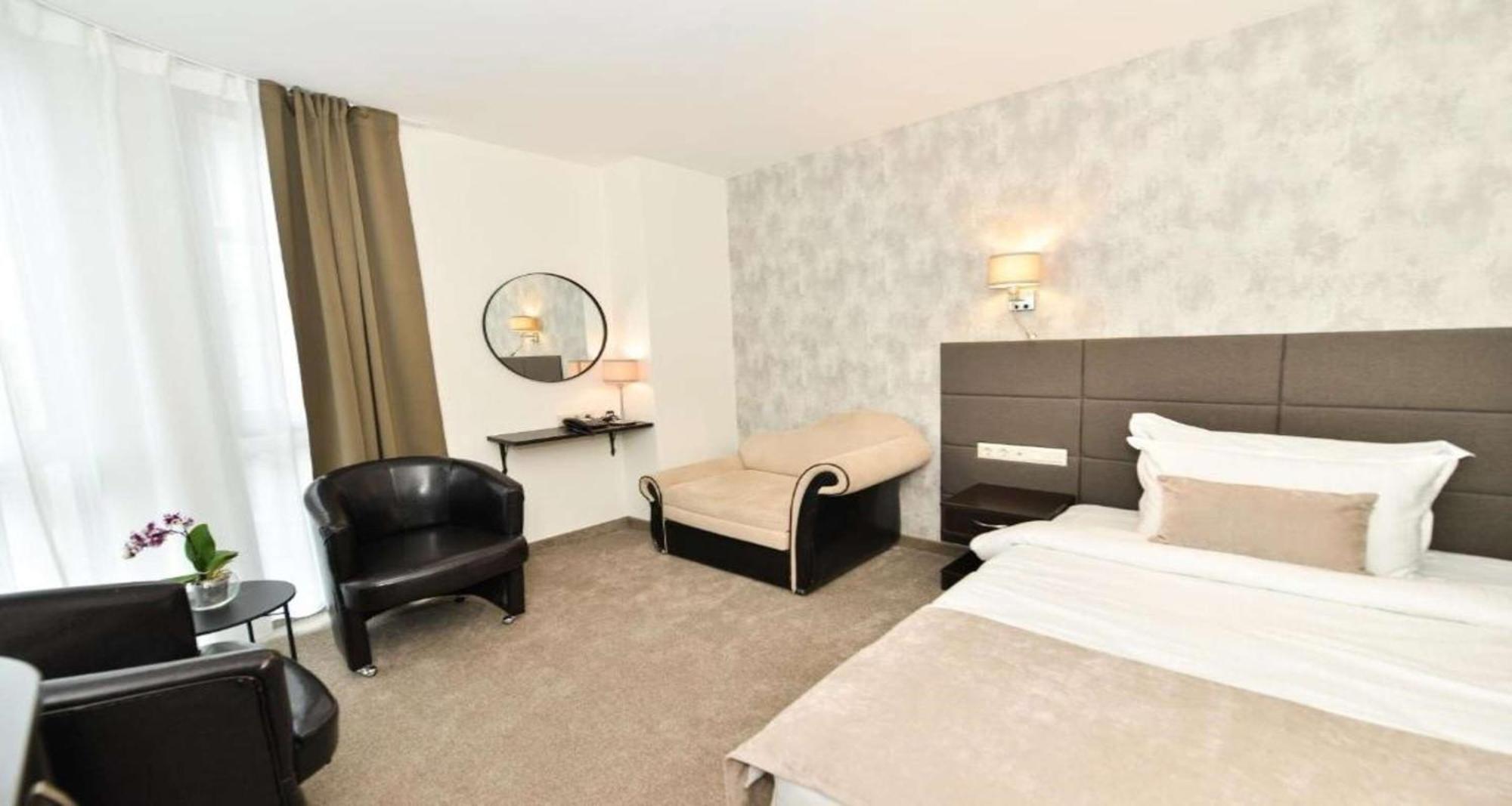 Superior Double Room Double Bed Non-Smoking