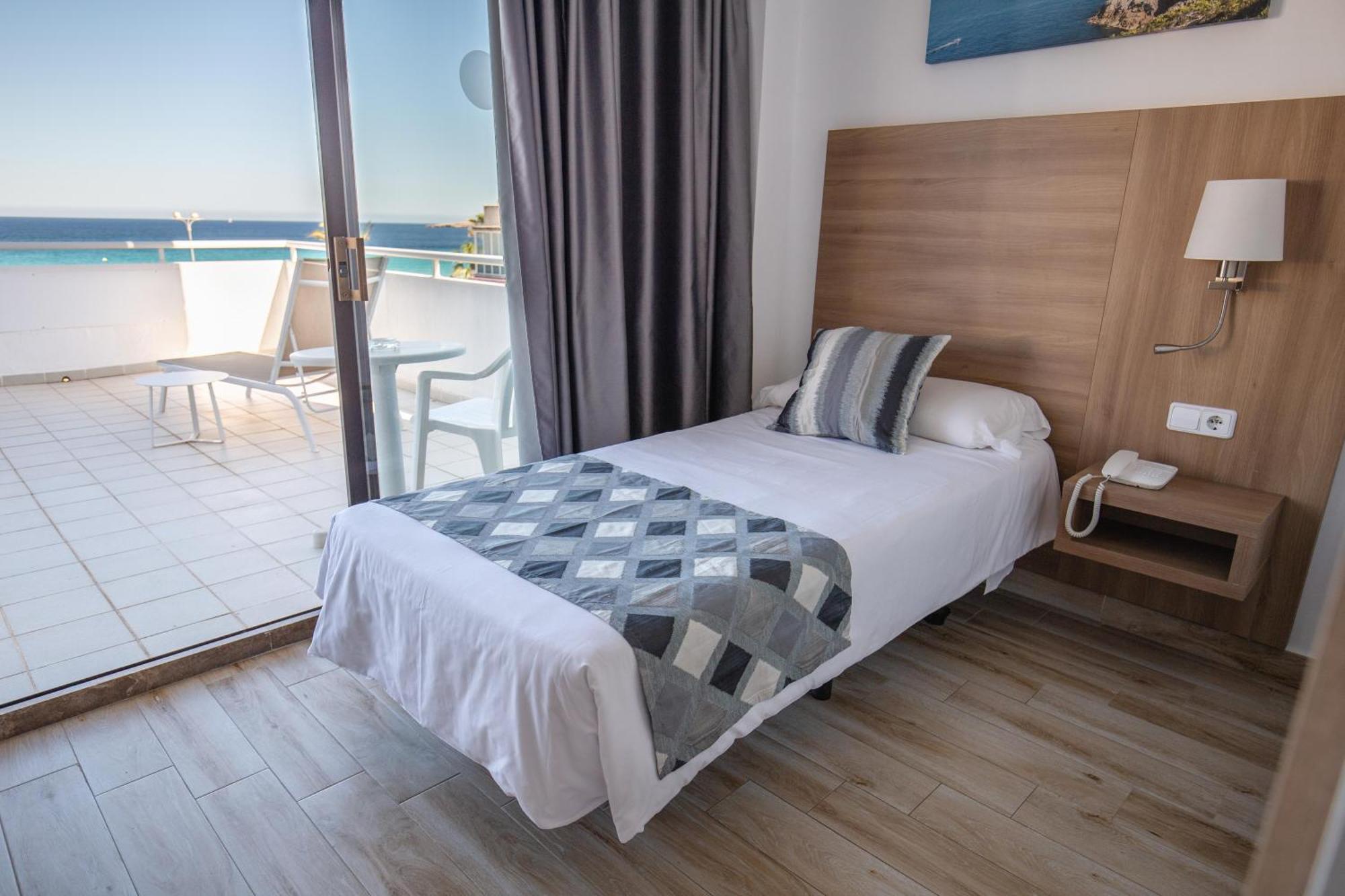 Single Room Sea View