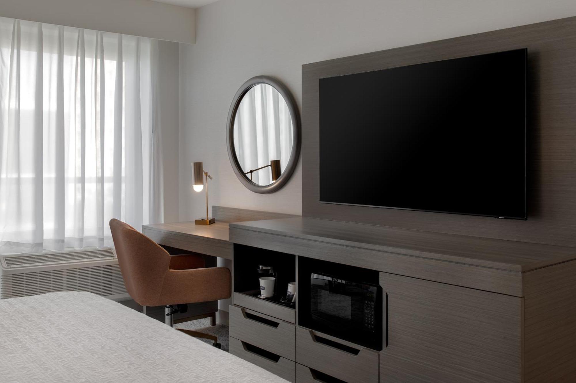 King Room Microwave Fridge