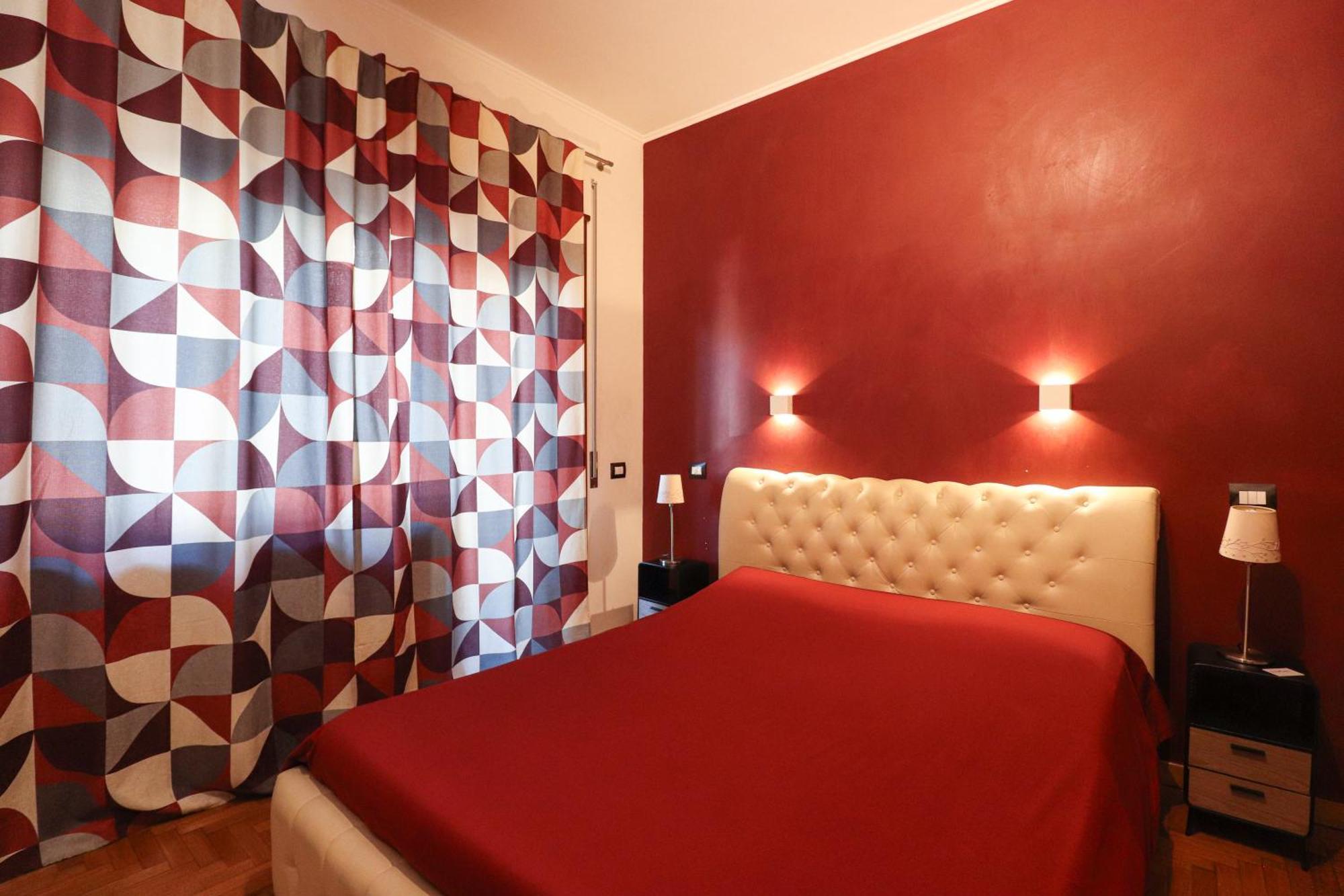 Deluxe Double Room Shower