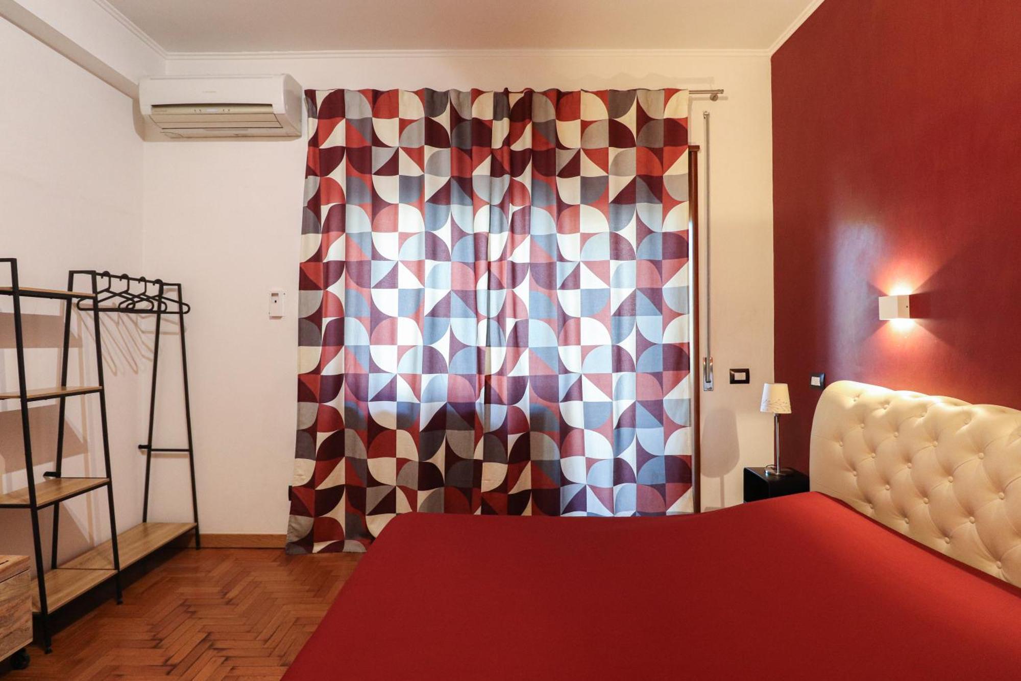 Deluxe Double Room Shower