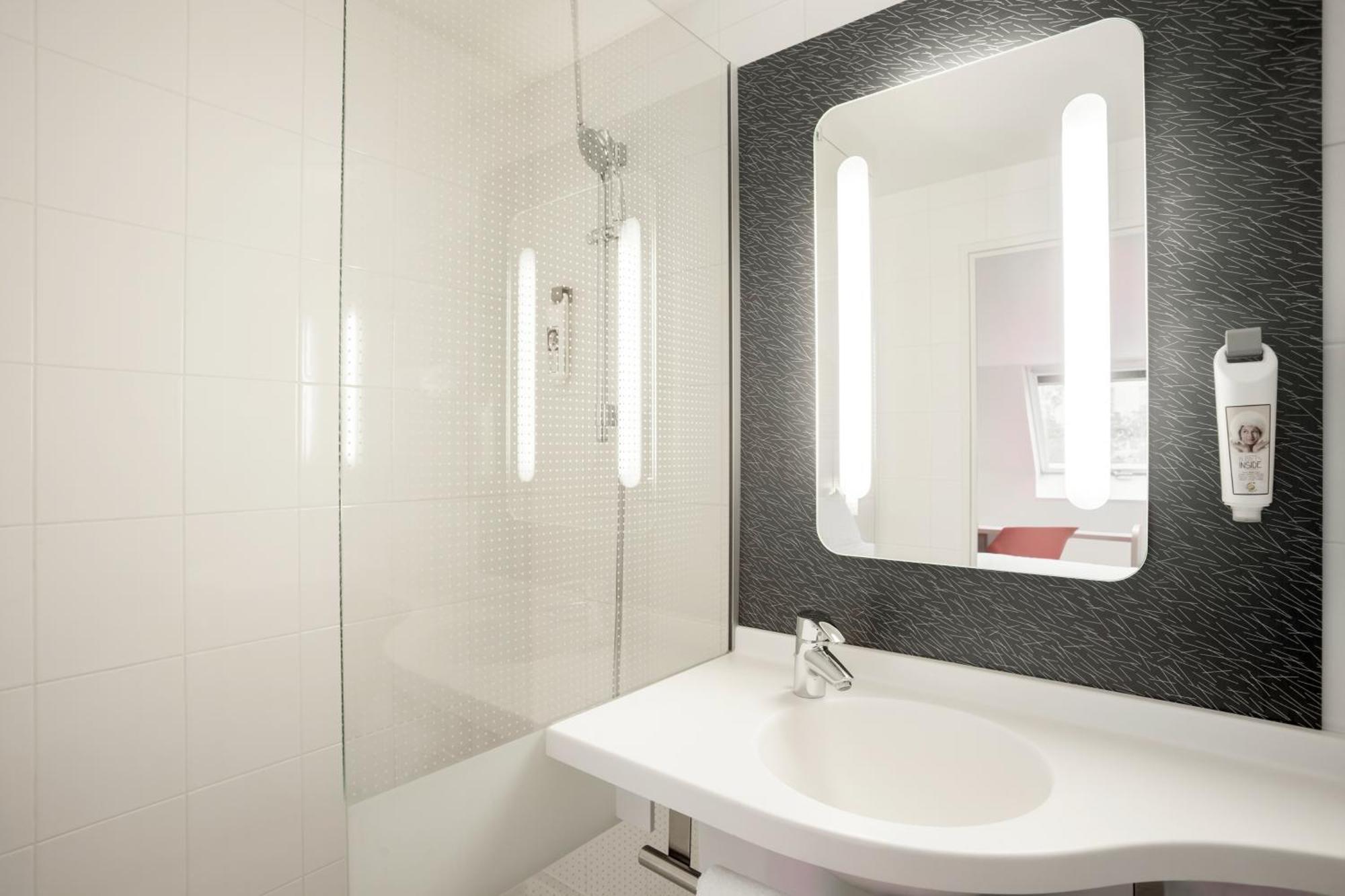 Quarto Individual Standard