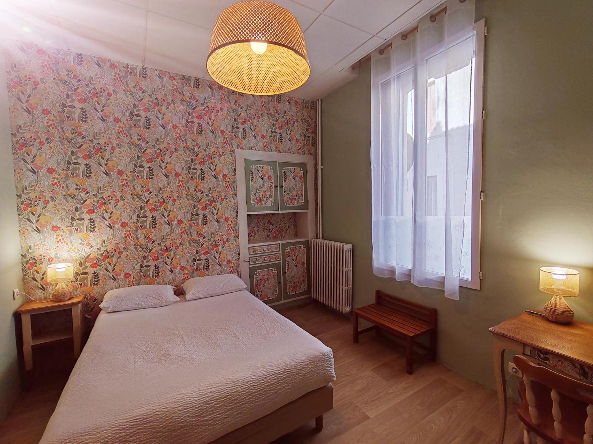 Quarto Duplo