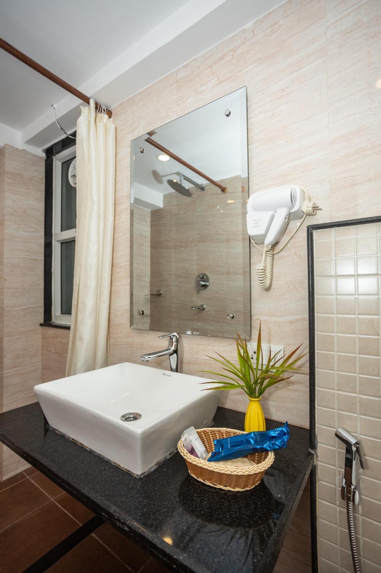 Deluxe Single Room