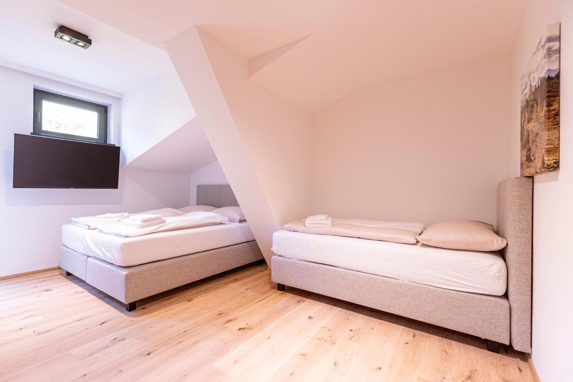Two-Bedroom Suite IR-Sauna