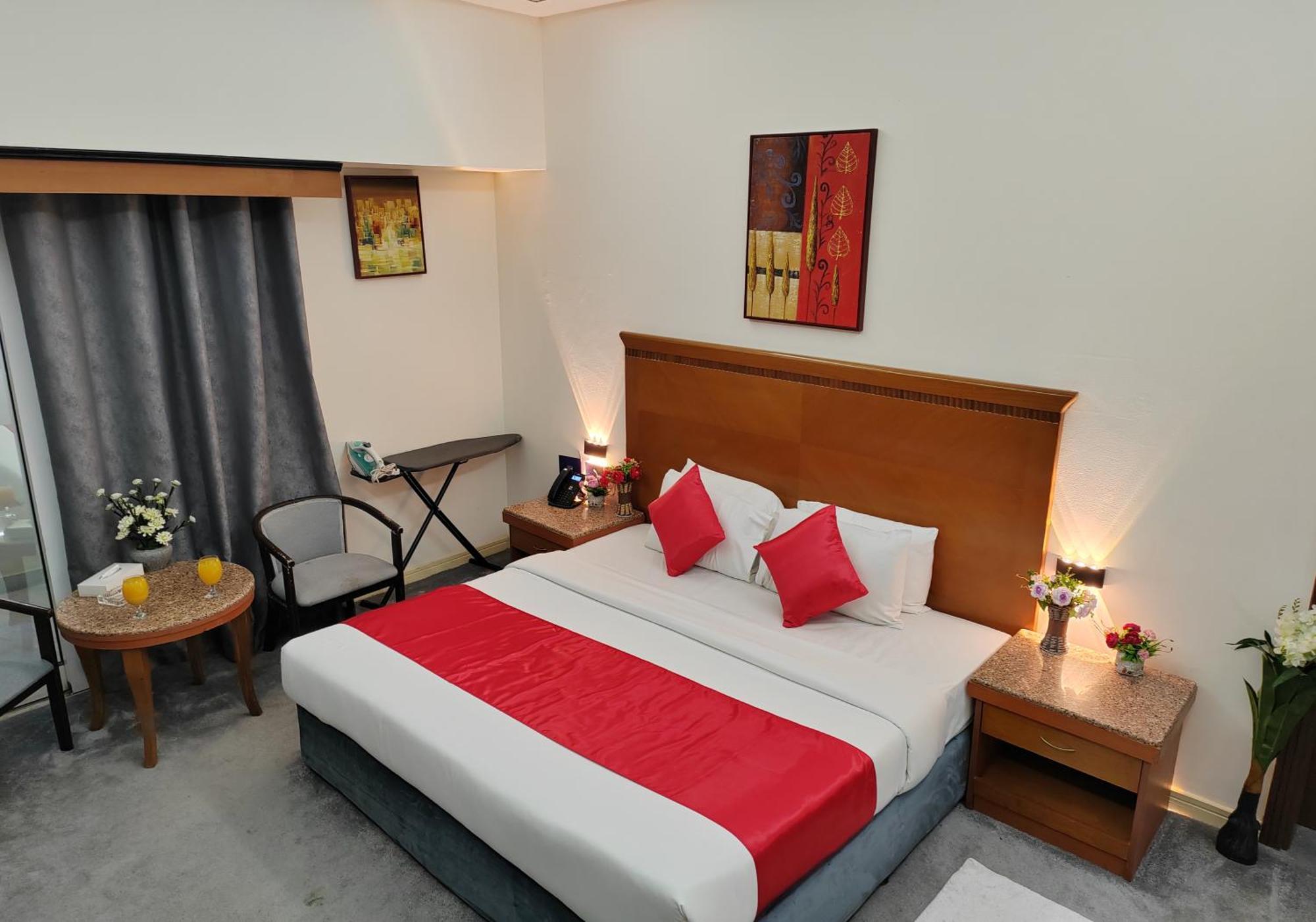 Deluxe Double or Twin Room