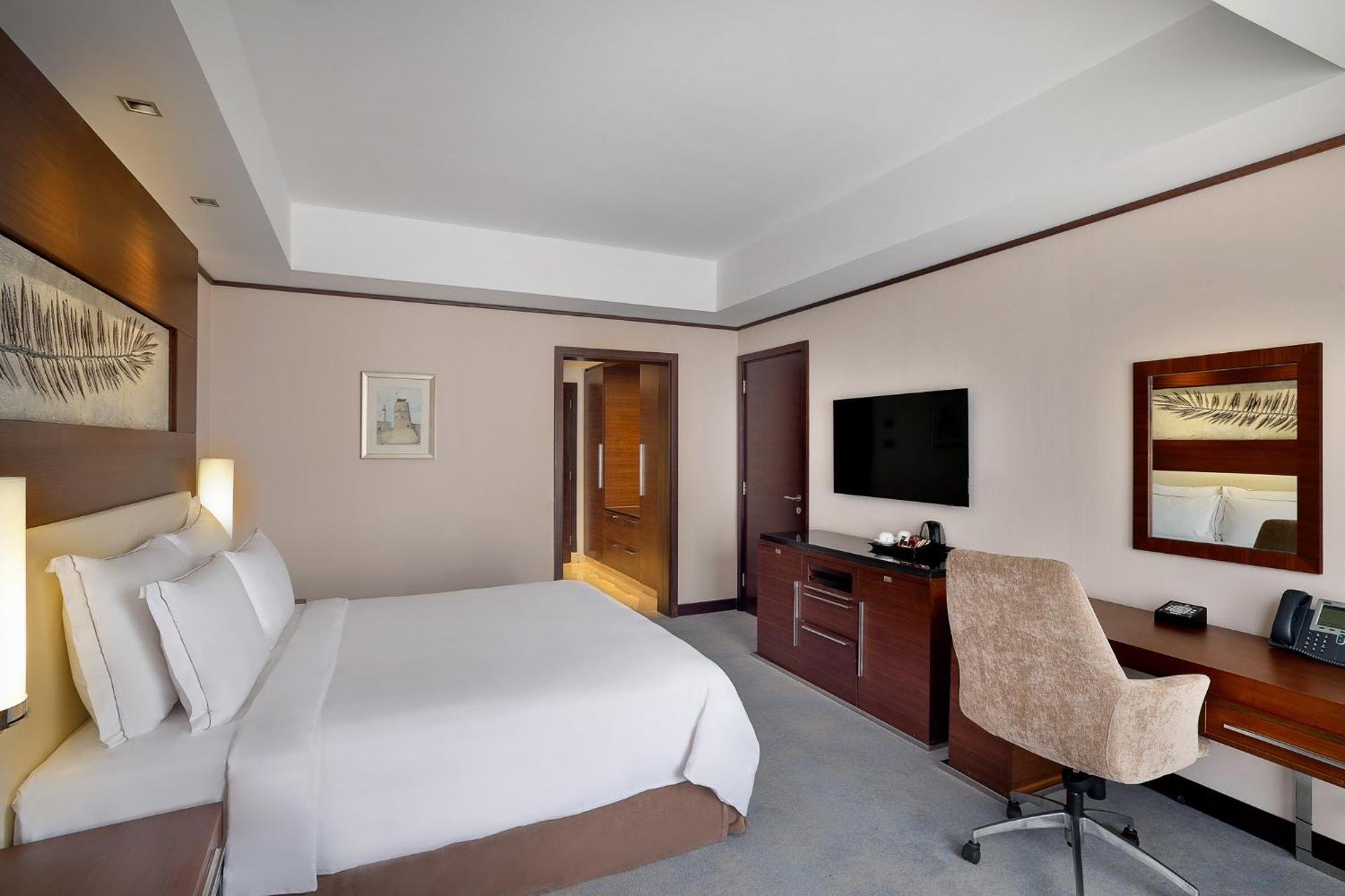 Superior King Room