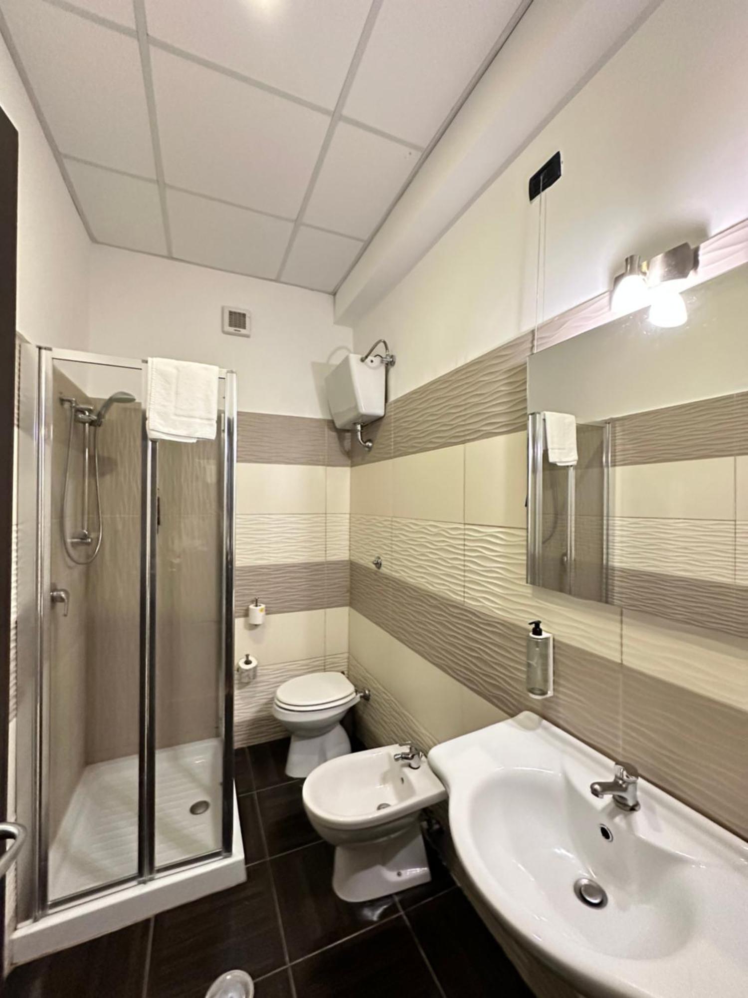 Classic Triple Room,1614778244:JPEG