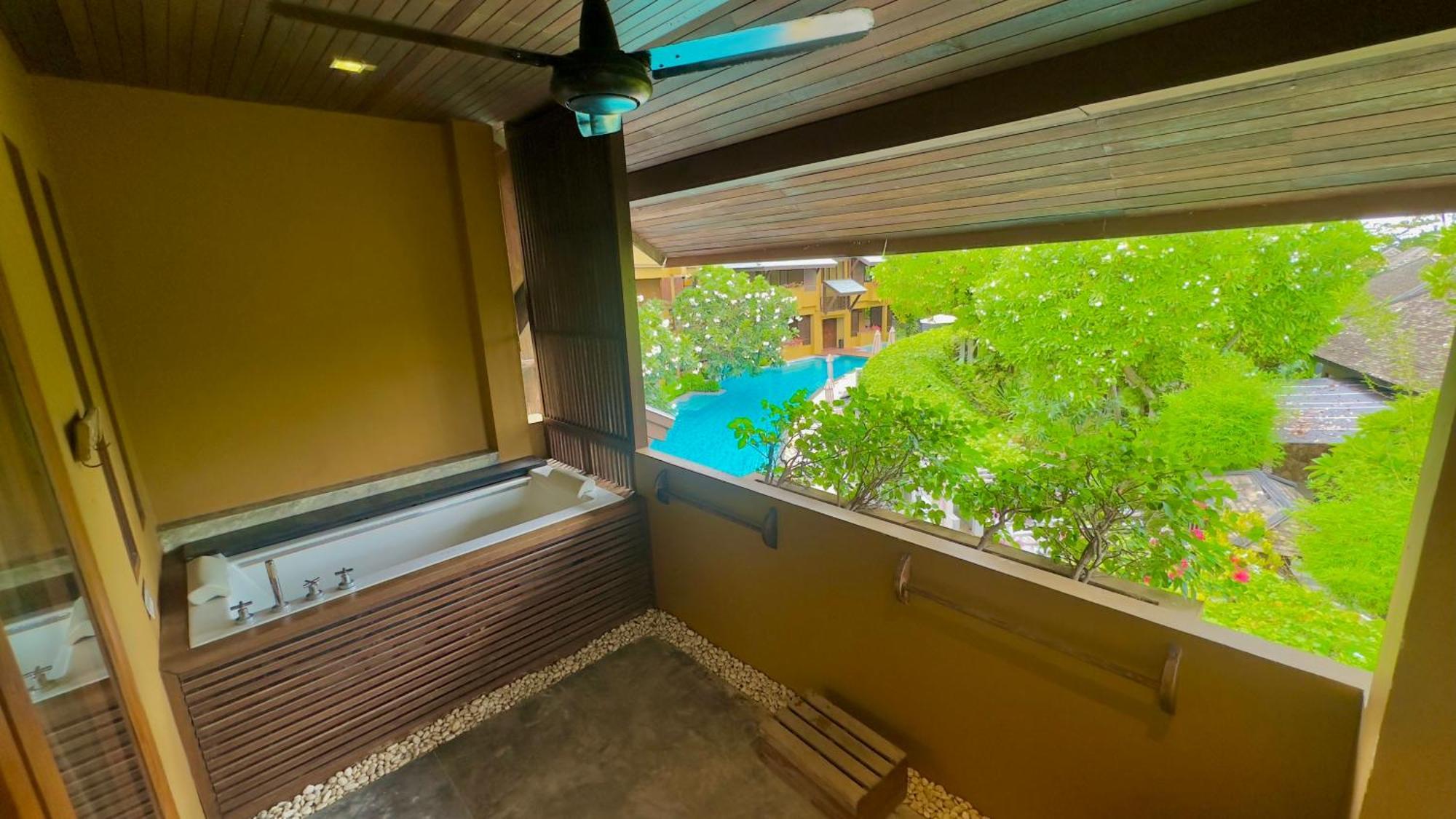 Grand Deluxe Room