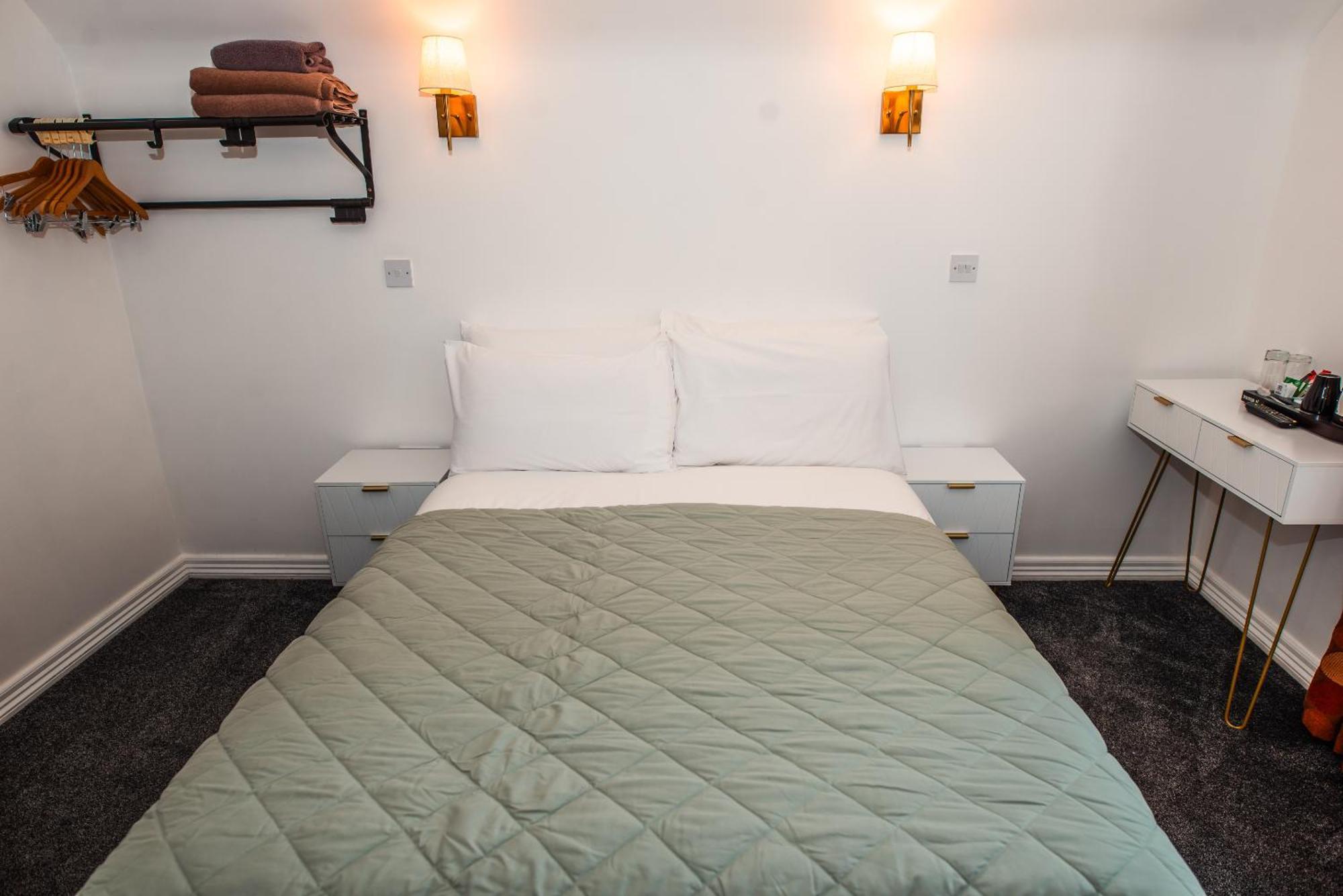 Chambre Double avec Salle de Bains Privative