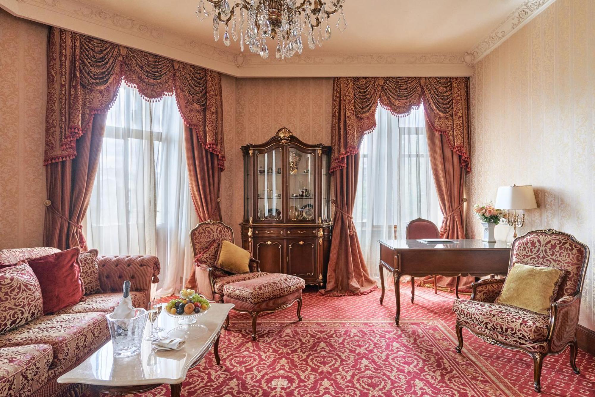 Suite